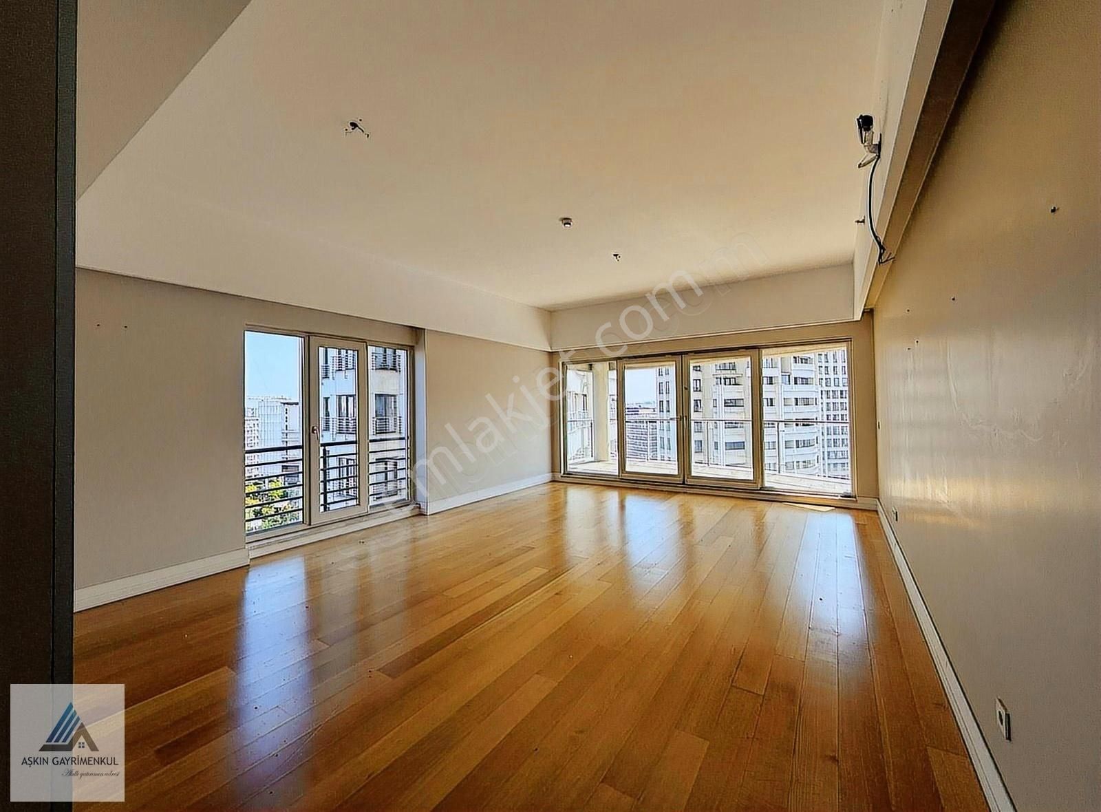 İstanbul Sarayları 3+1 Satılık Anahtar Teslim 178m2 Manzaralı - Görsel 7