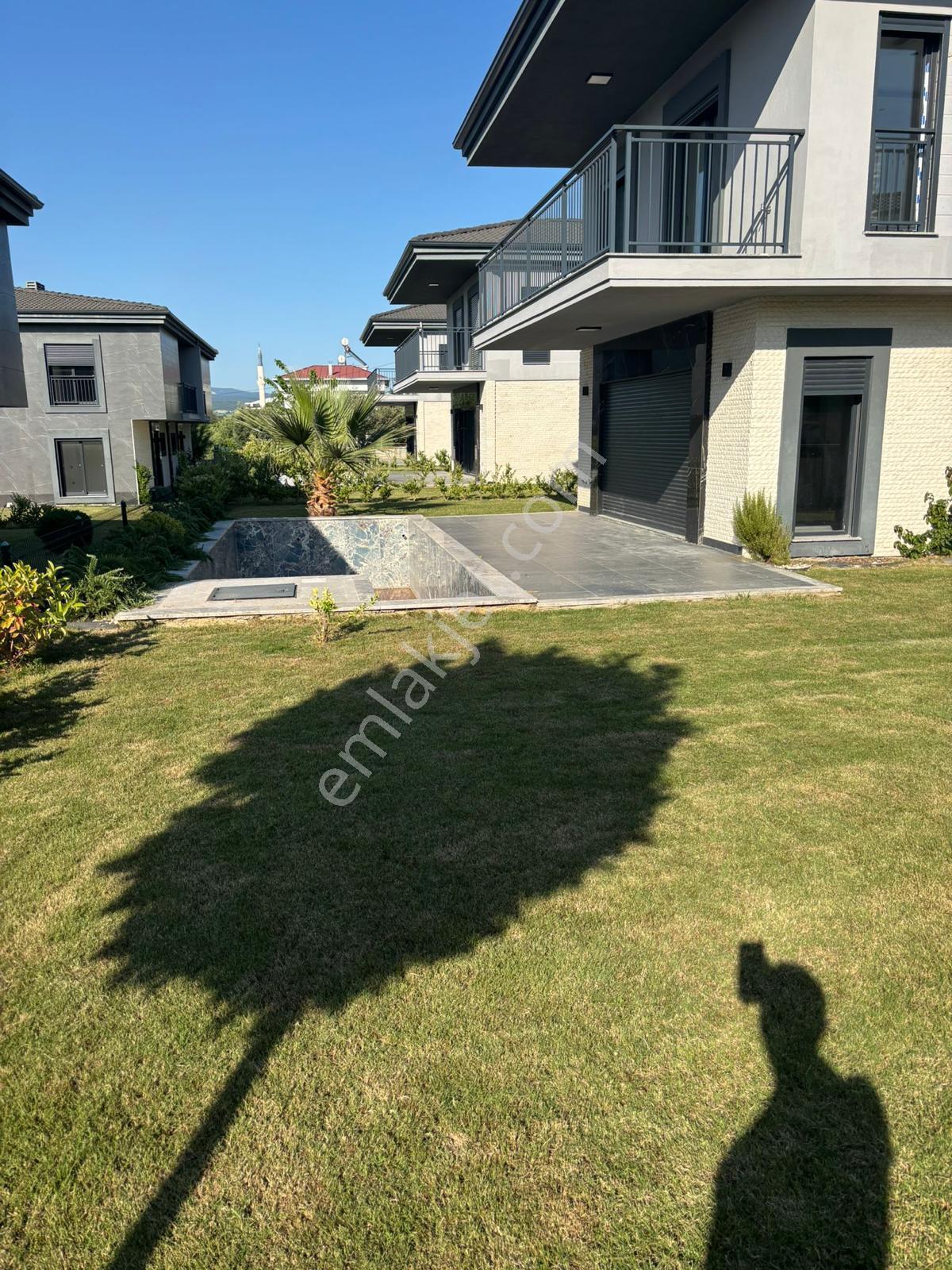 Kuşadası Güzelçamlıda Deniz Manzaralı Lüx 4+1 Fırsatı - Görsel 27
