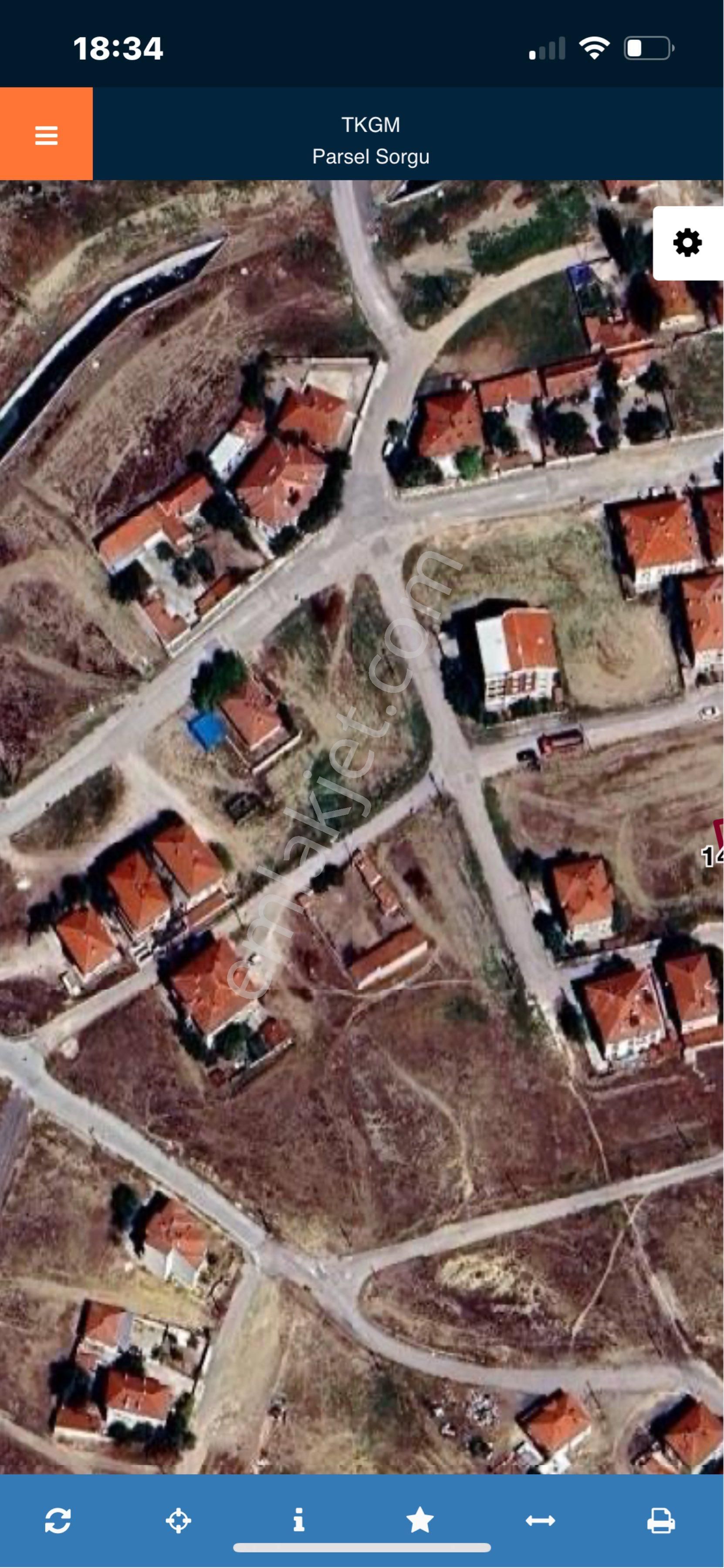 Gülveren Mahallesi’nde Satılık Arsa