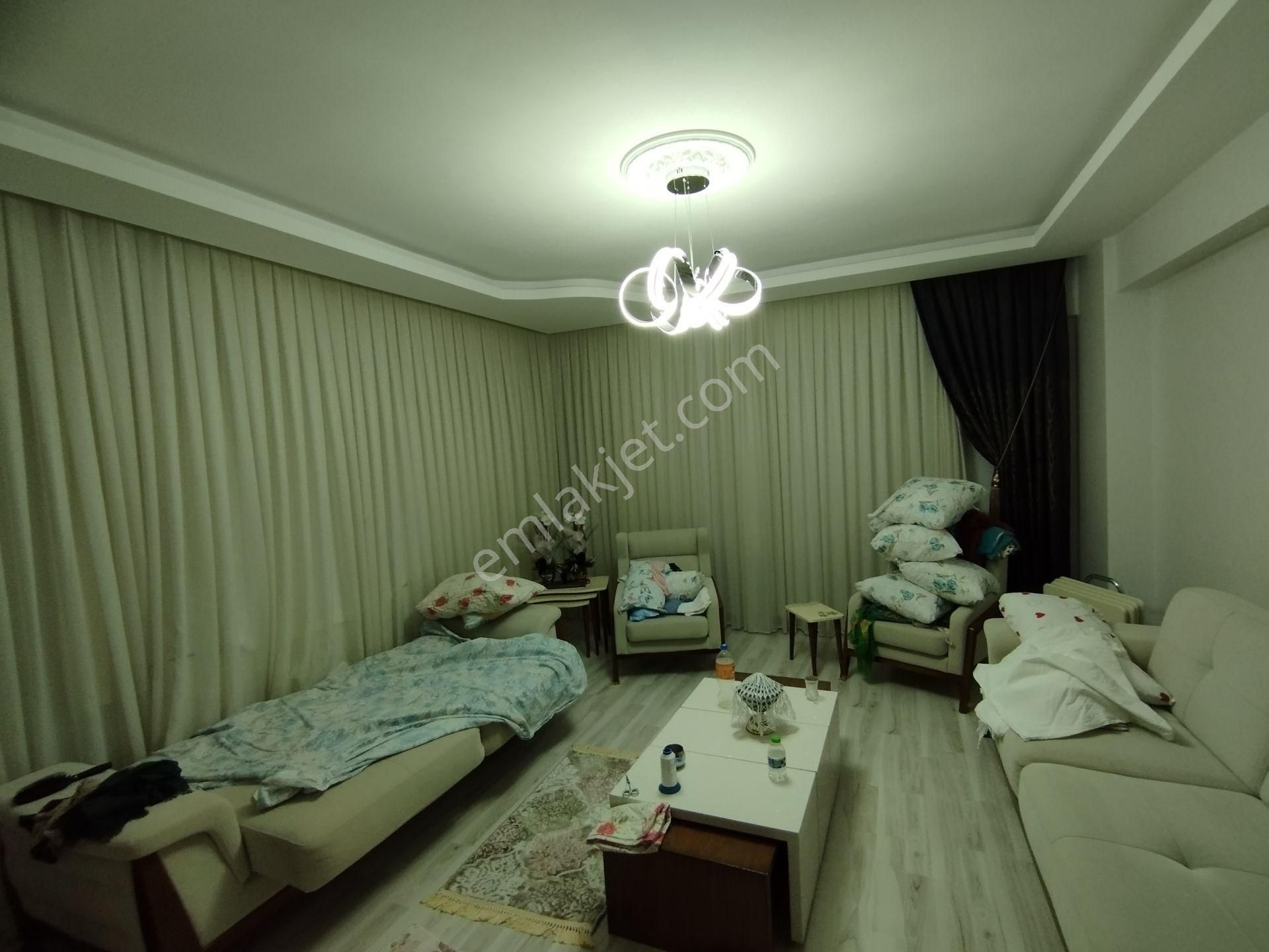 Alihan G.m.den Doğukent Mah.de Spor Yaşam Komleks Arkası 3+1 Lüks Satılık Daire