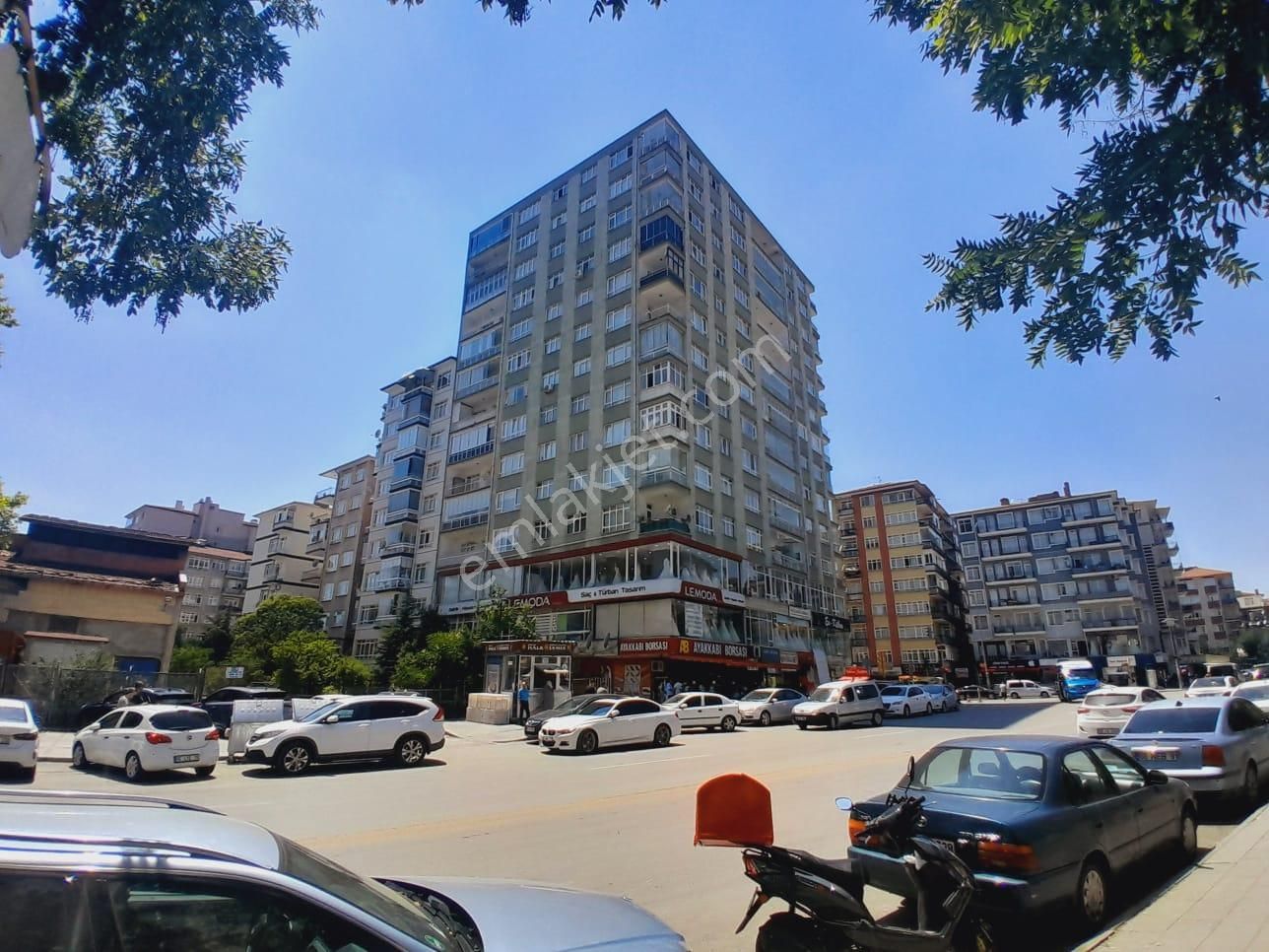 Arslan Emlak'tan Bağımsız Salon / Çift Asansör / İskan / Metro'nun Yanıbaşı
