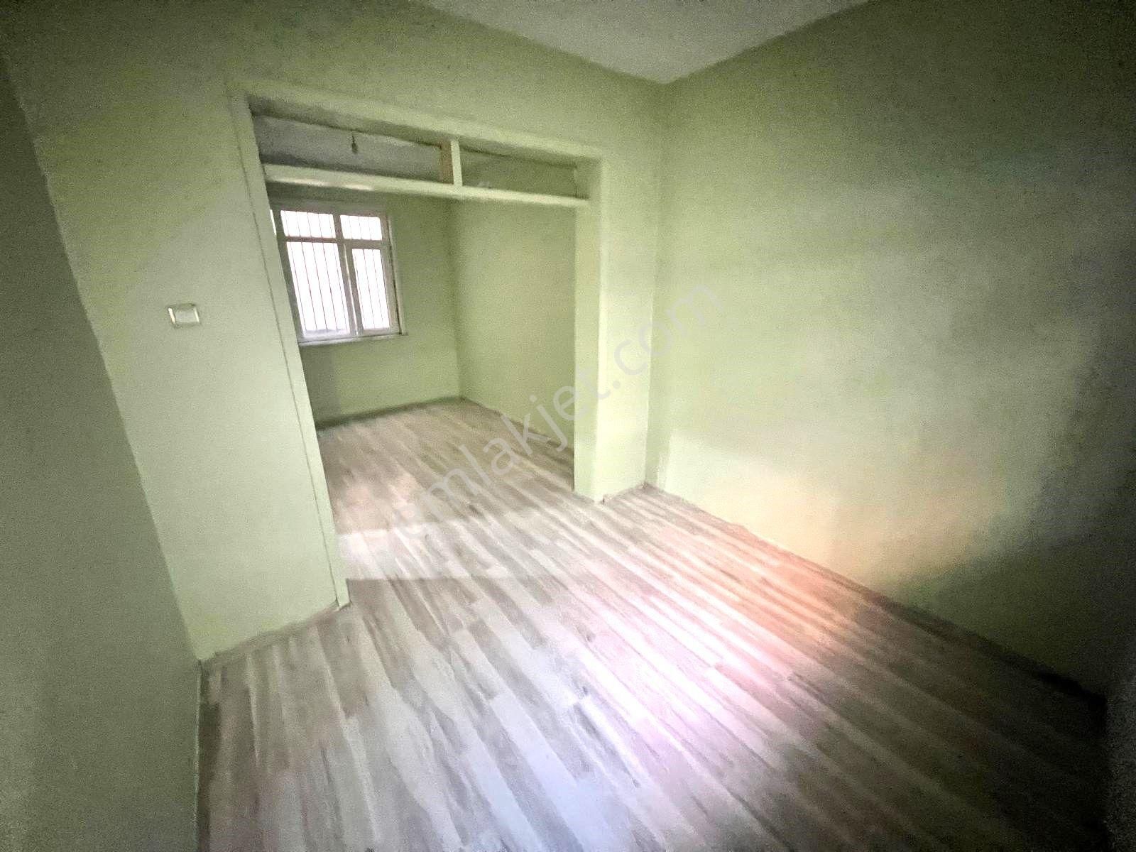 Seba'dan Söğütlüçeşme Mh 1+1 70m2 Kiralık Düz Giriş Kat Dairee..