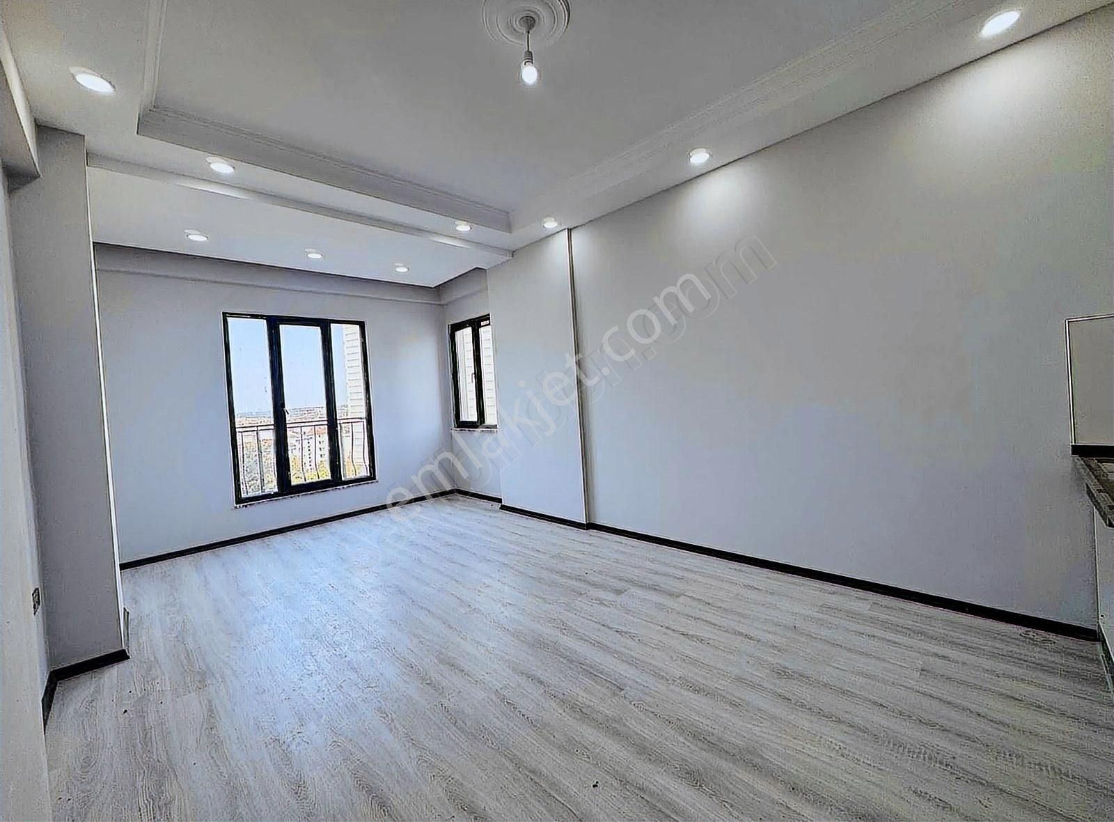 İstasyon Mahallesin De Satılık 1+1 Arakat Daire - Görsel 24