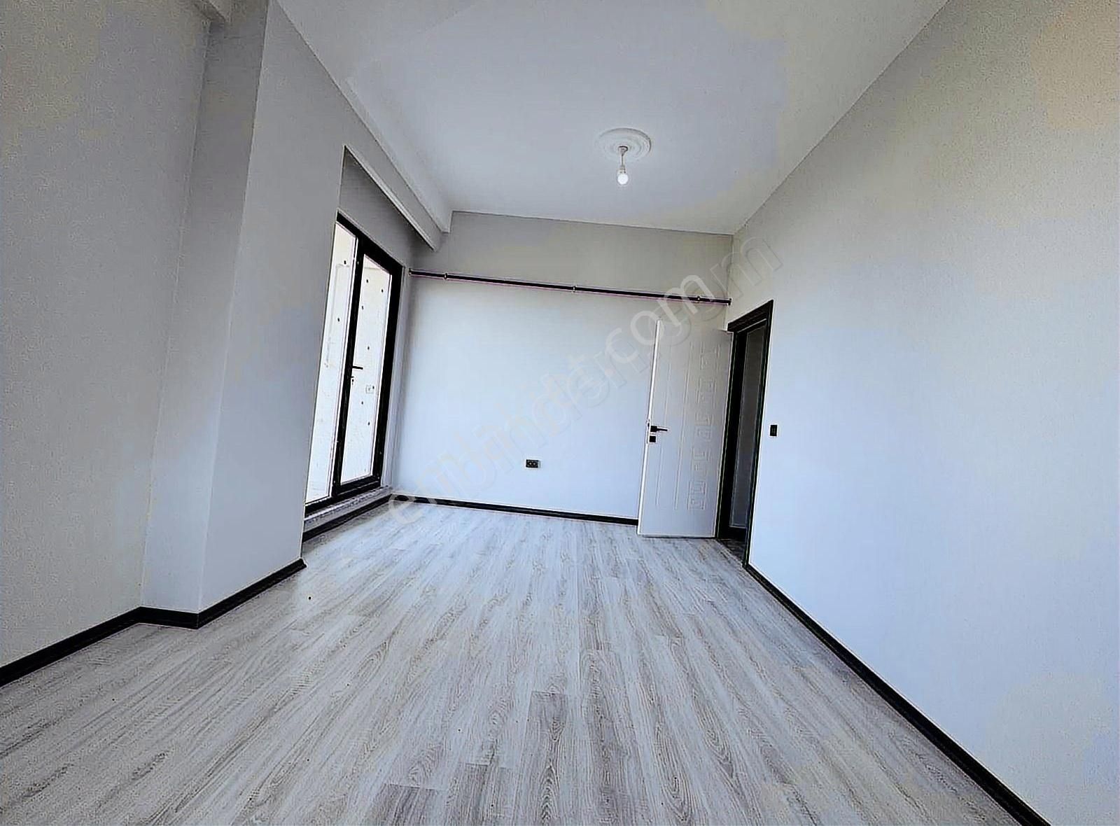 İstasyon Mahallesin De Satılık 1+1 Arakat Daire - Görsel 26