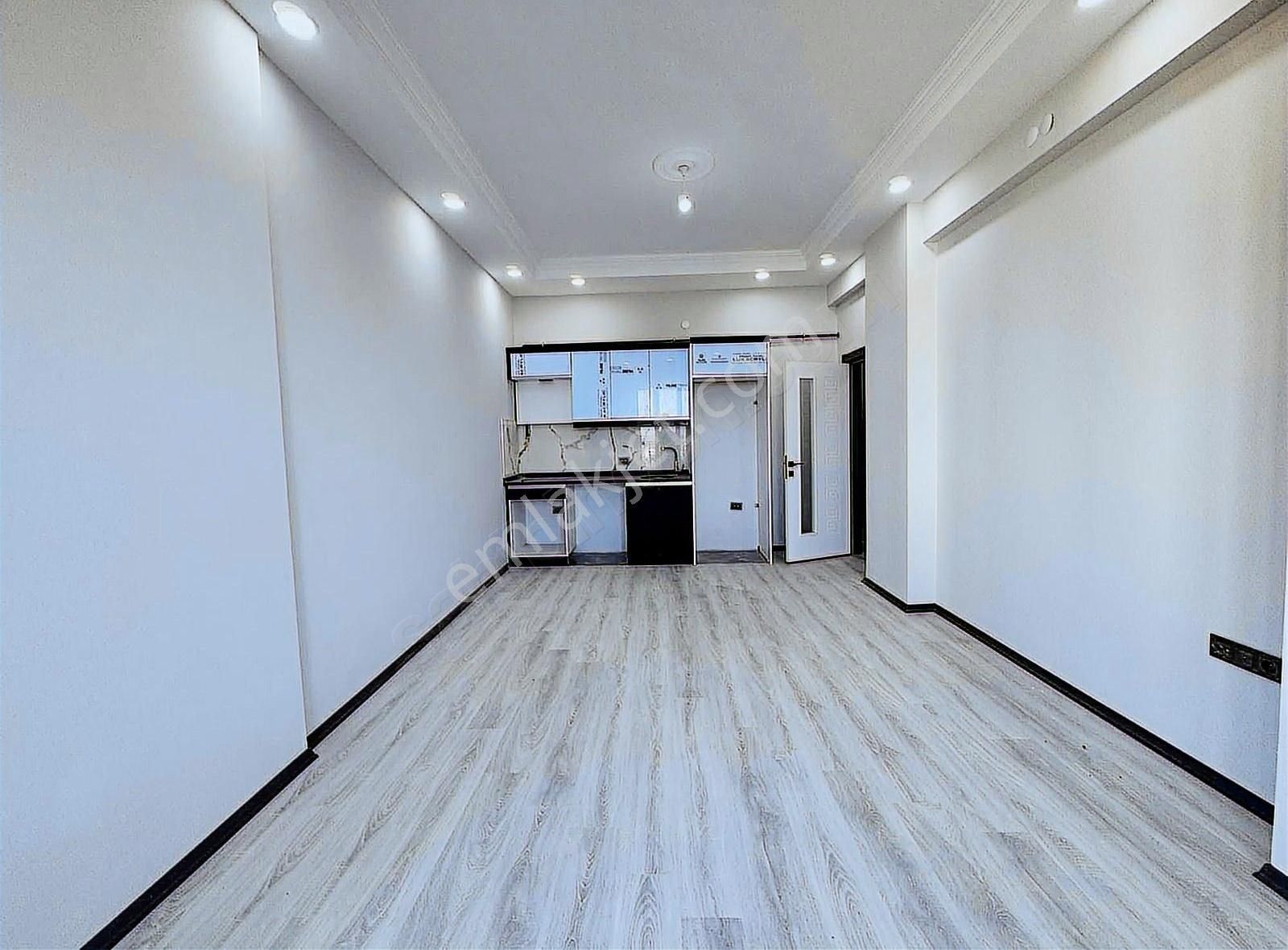 İstasyon Mahallesin De Satılık 1+1 Arakat Daire - Görsel 14