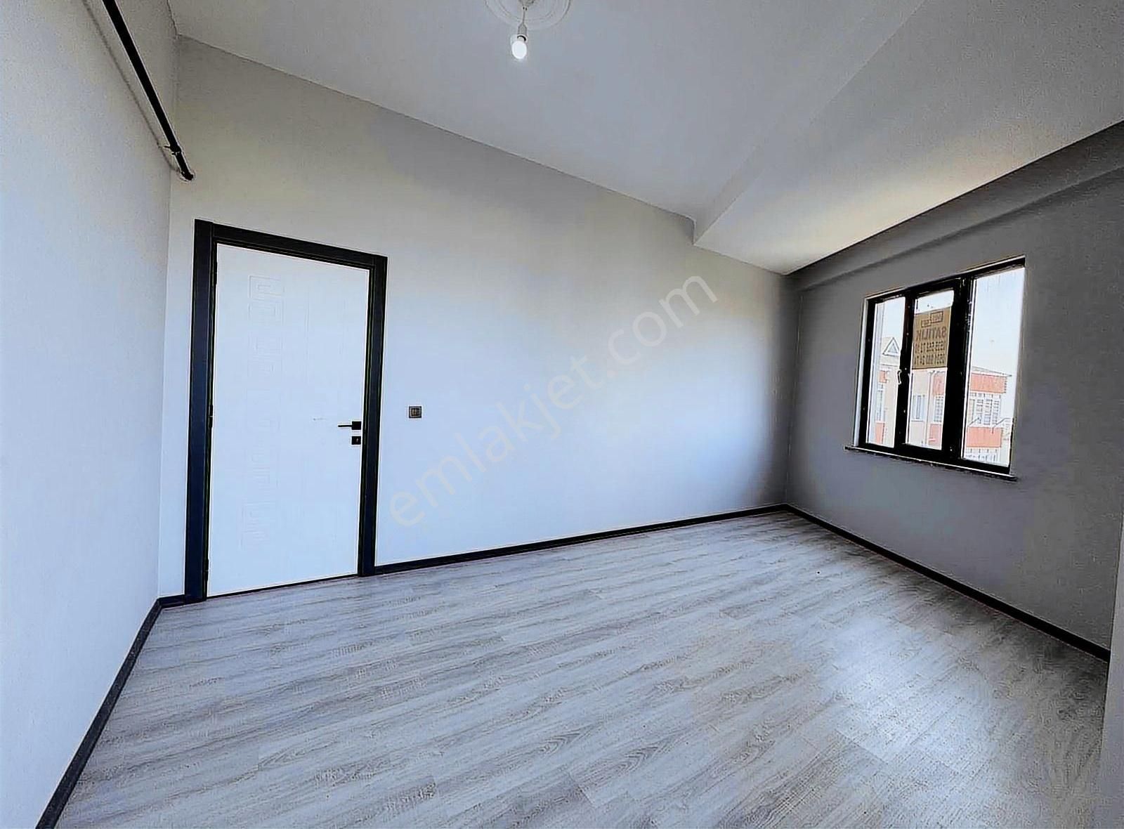 İstasyon Mahallesin De Satılık 1+1 Arakat Daire - Görsel 34