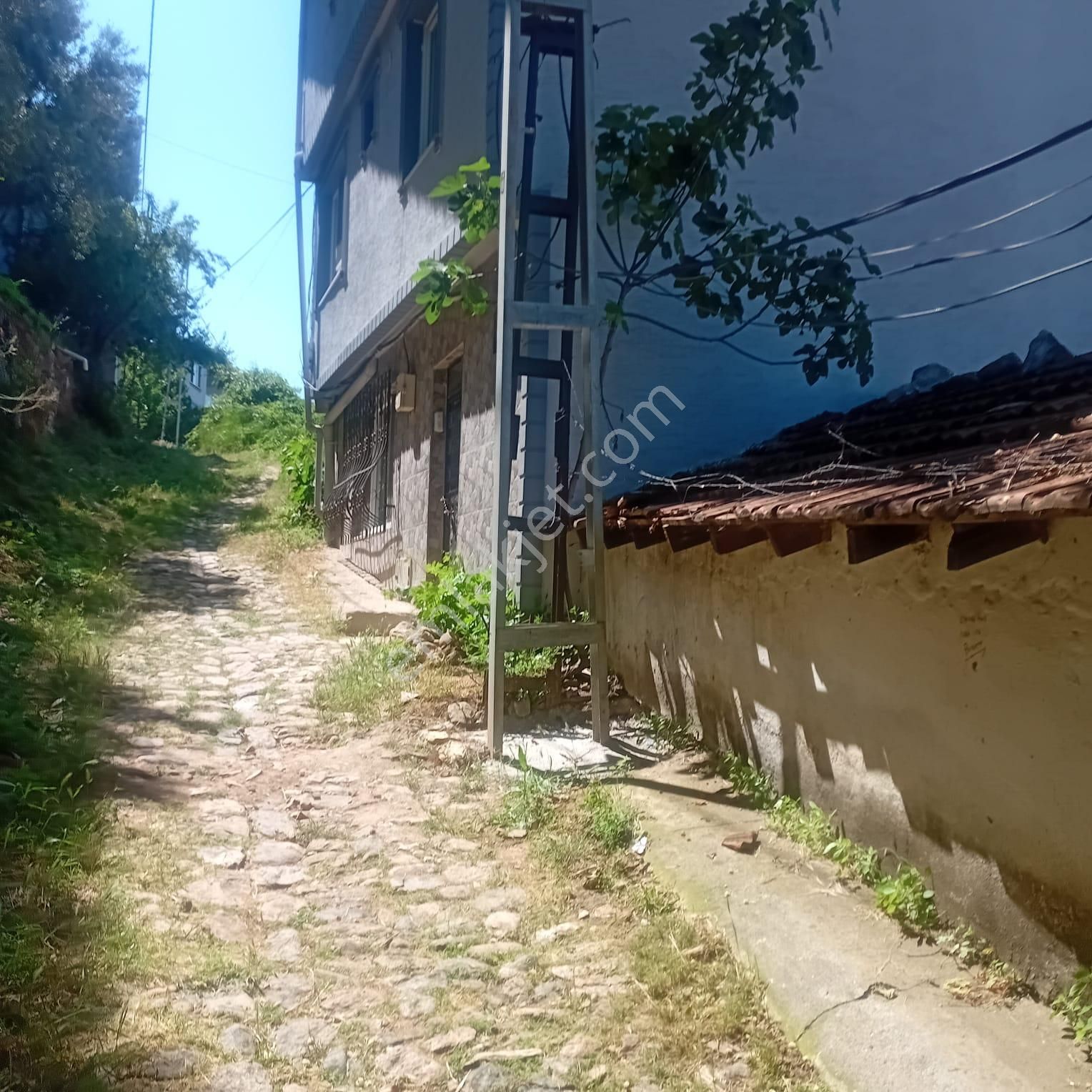 Bursa Yıldırım Mollarap Mahallesinde 200 M2 Satılık Arsa Ve Ev - Görsel 6