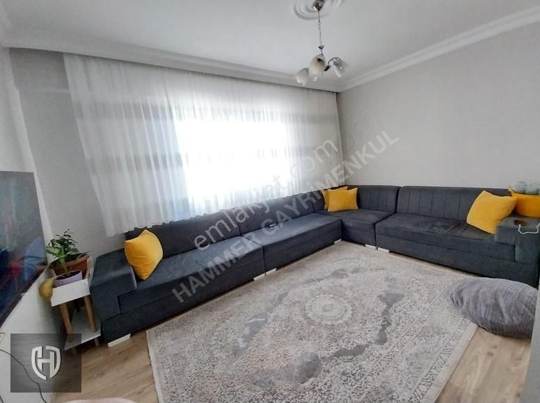 Nakipoğluda Satılık 3+1 Fırsat Daire