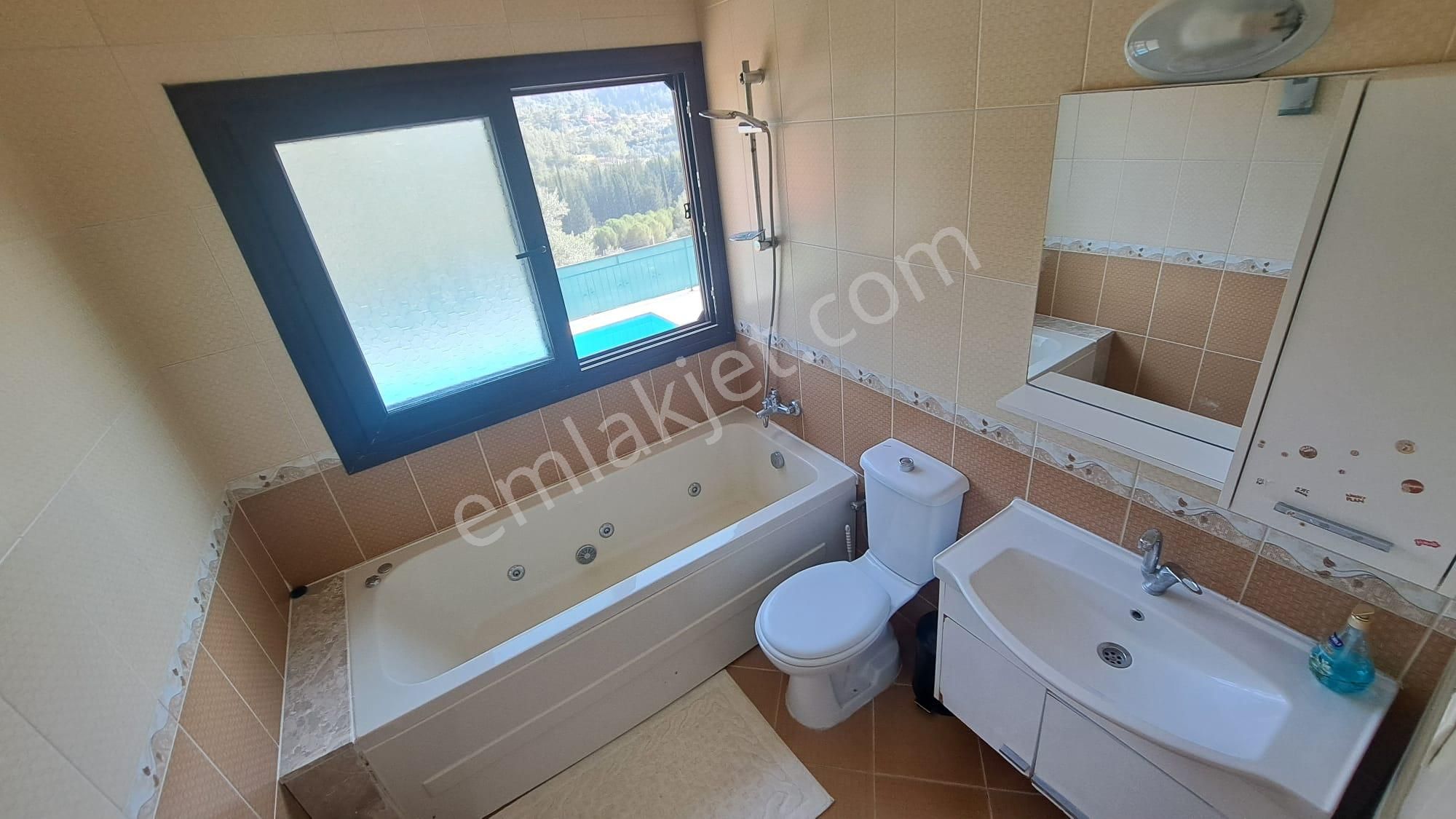 Stop’tan Fethiye Üzümlü De Kiralık Doğa Manzaralı Villa - Görsel 30