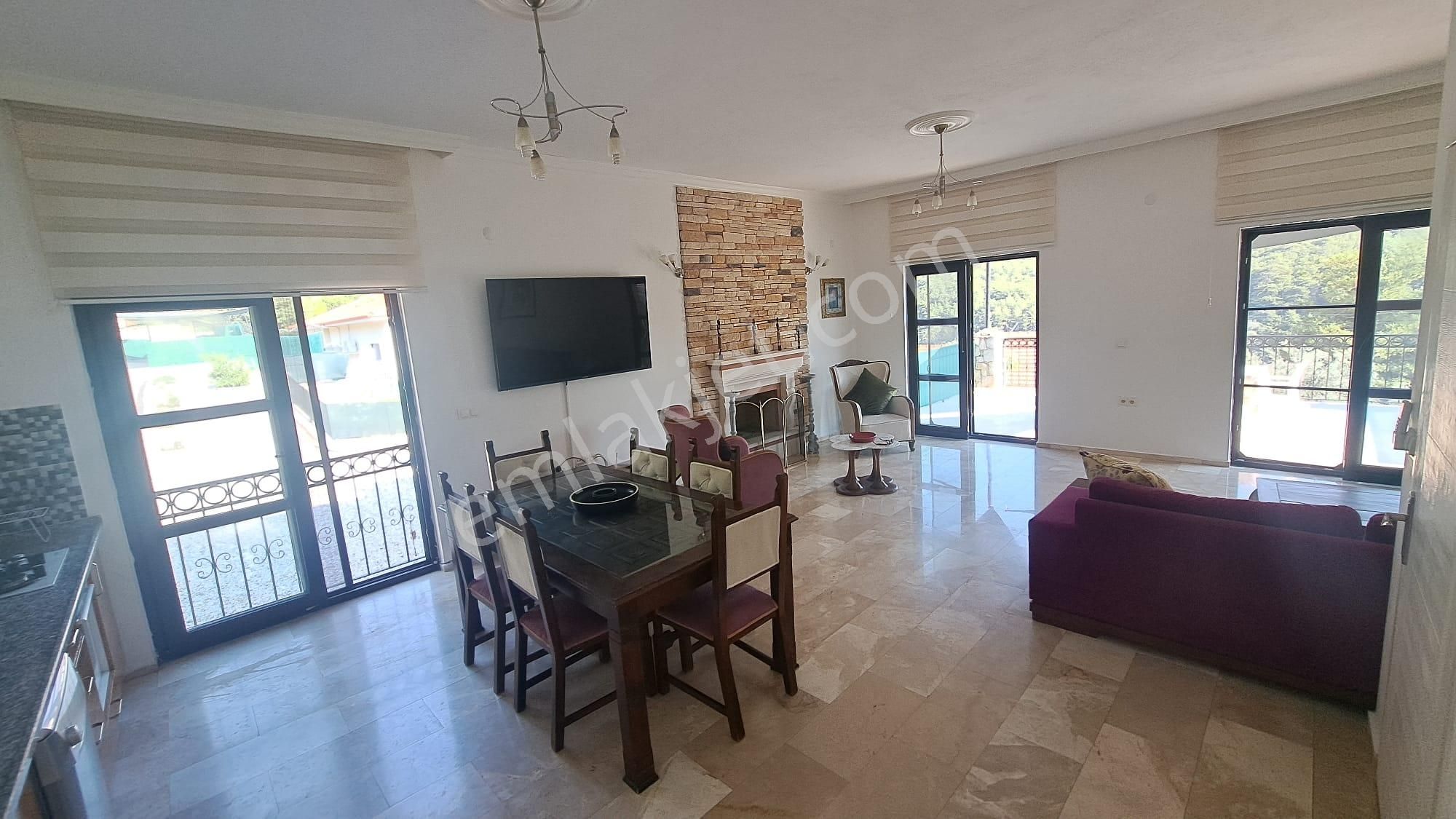 Stop’tan Fethiye Üzümlü De Kiralık Doğa Manzaralı Villa - Görsel 13