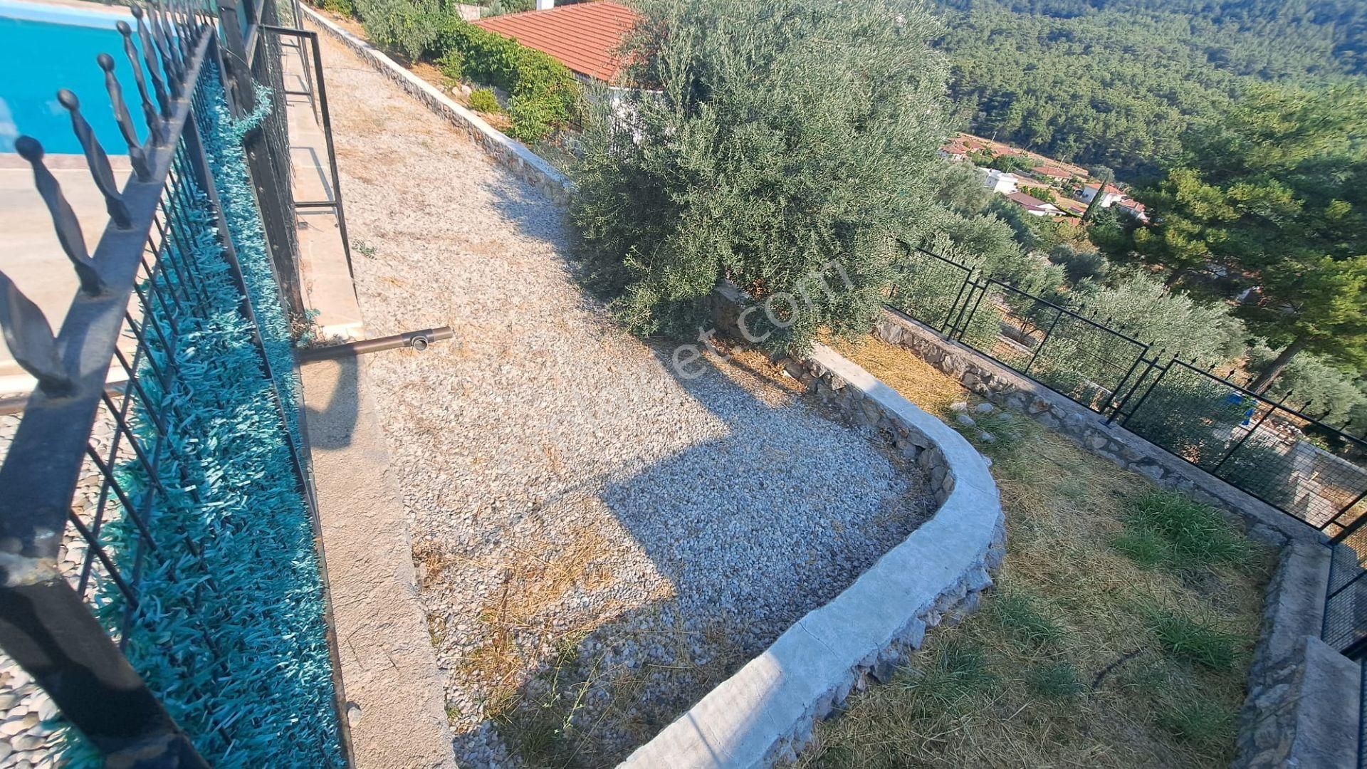 Stop’tan Fethiye Üzümlü De Kiralık Doğa Manzaralı Villa - Görsel 24