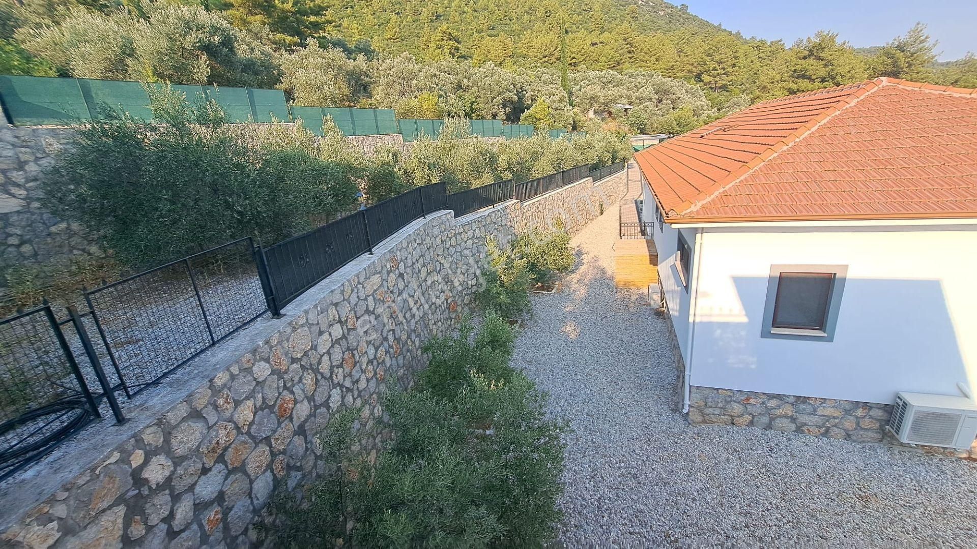 Stop’tan Fethiye Üzümlü De Kiralık Doğa Manzaralı Villa - Görsel 8
