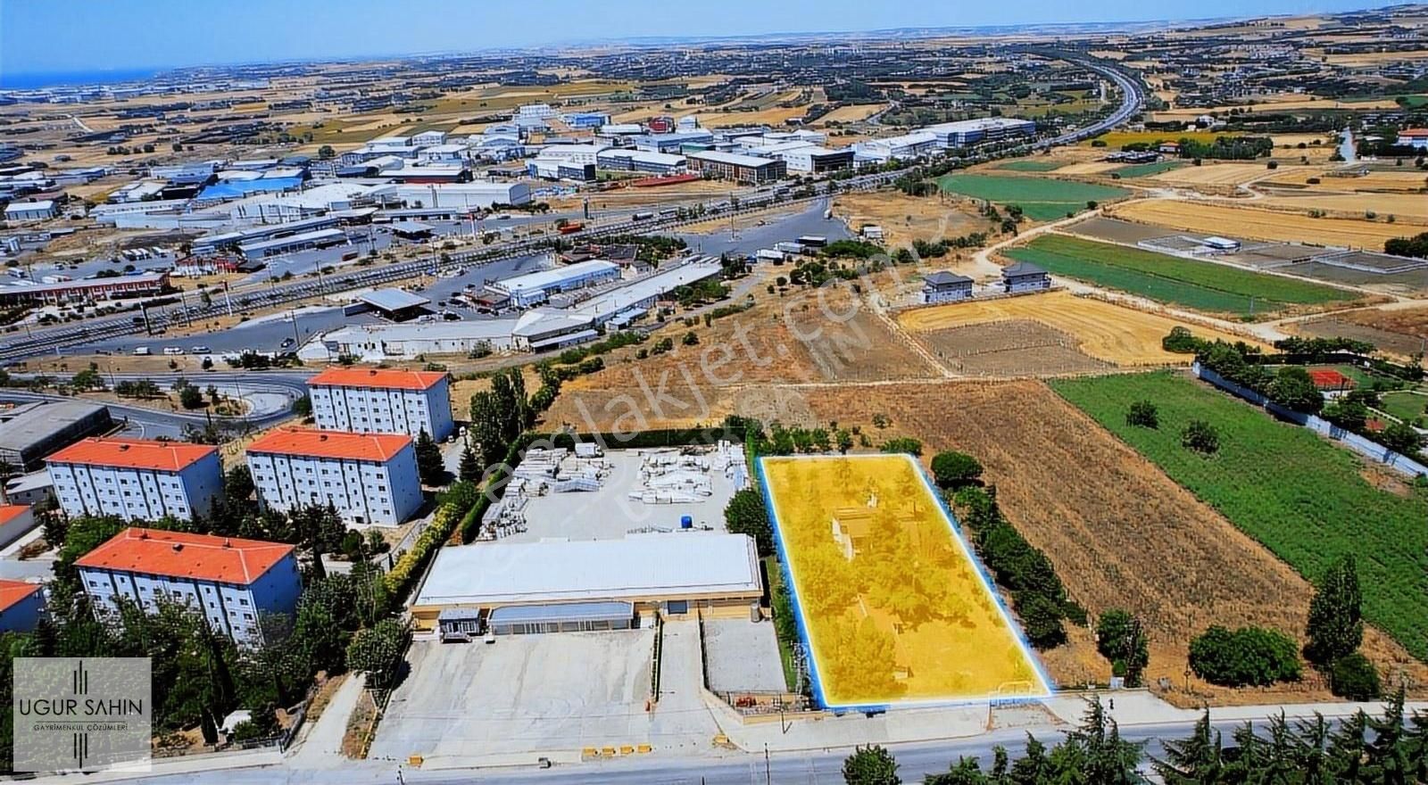 İstanbul Silivri Ortaköy'de Villa İmarlı Ve Villalı Arsa