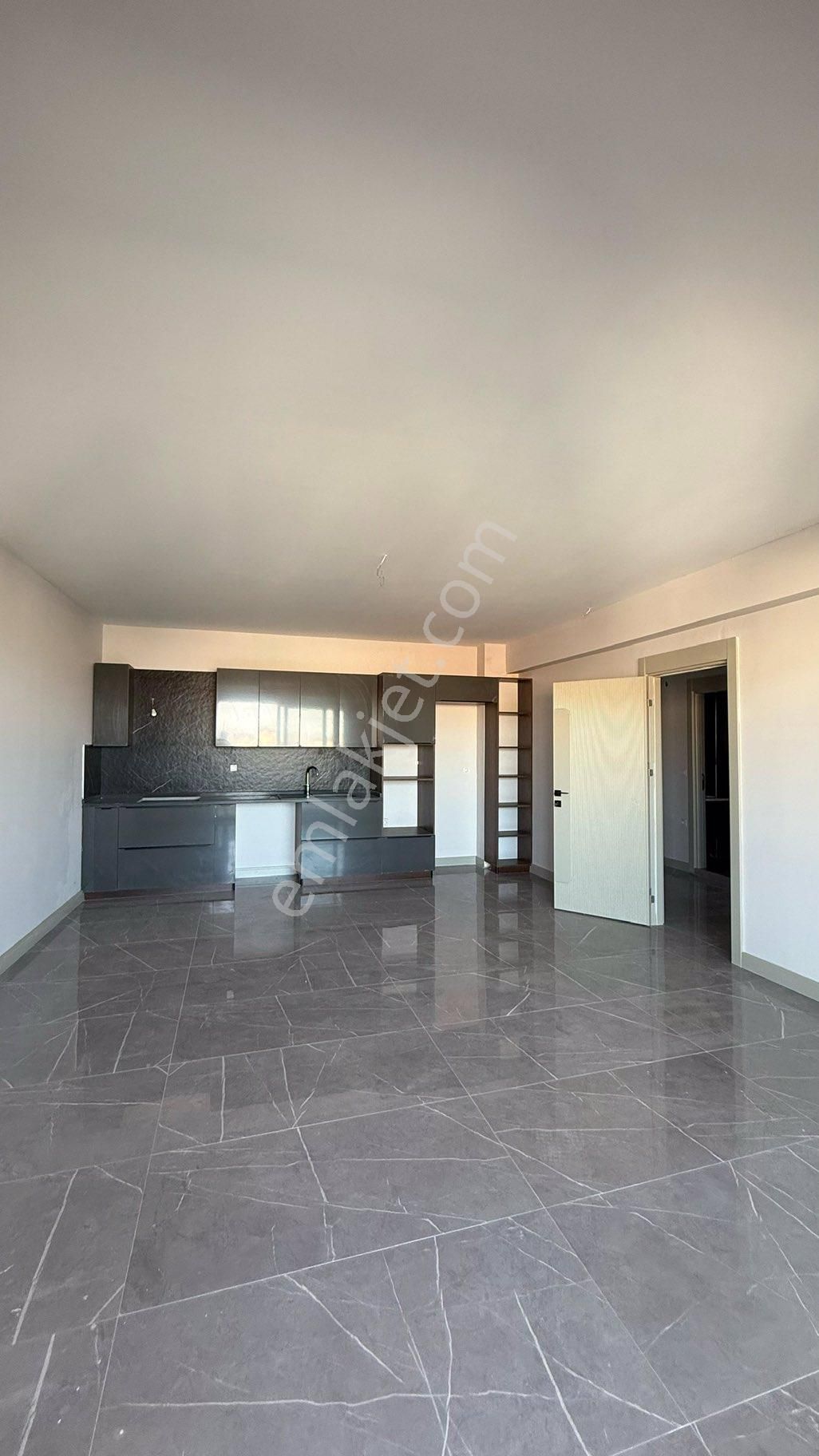 Menemen Devlet Hastanesi Civarı 3+1 Satılık Daire