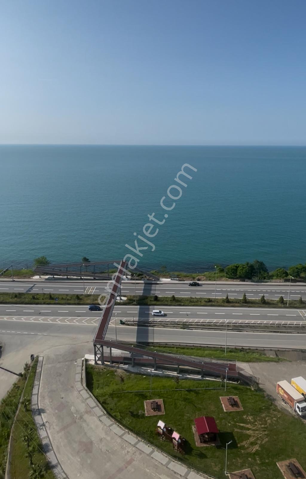 Tirebolu Mavi Yeşil Sitesinde 4+1 Denize Sıfır Satılık Daire - Görsel 7