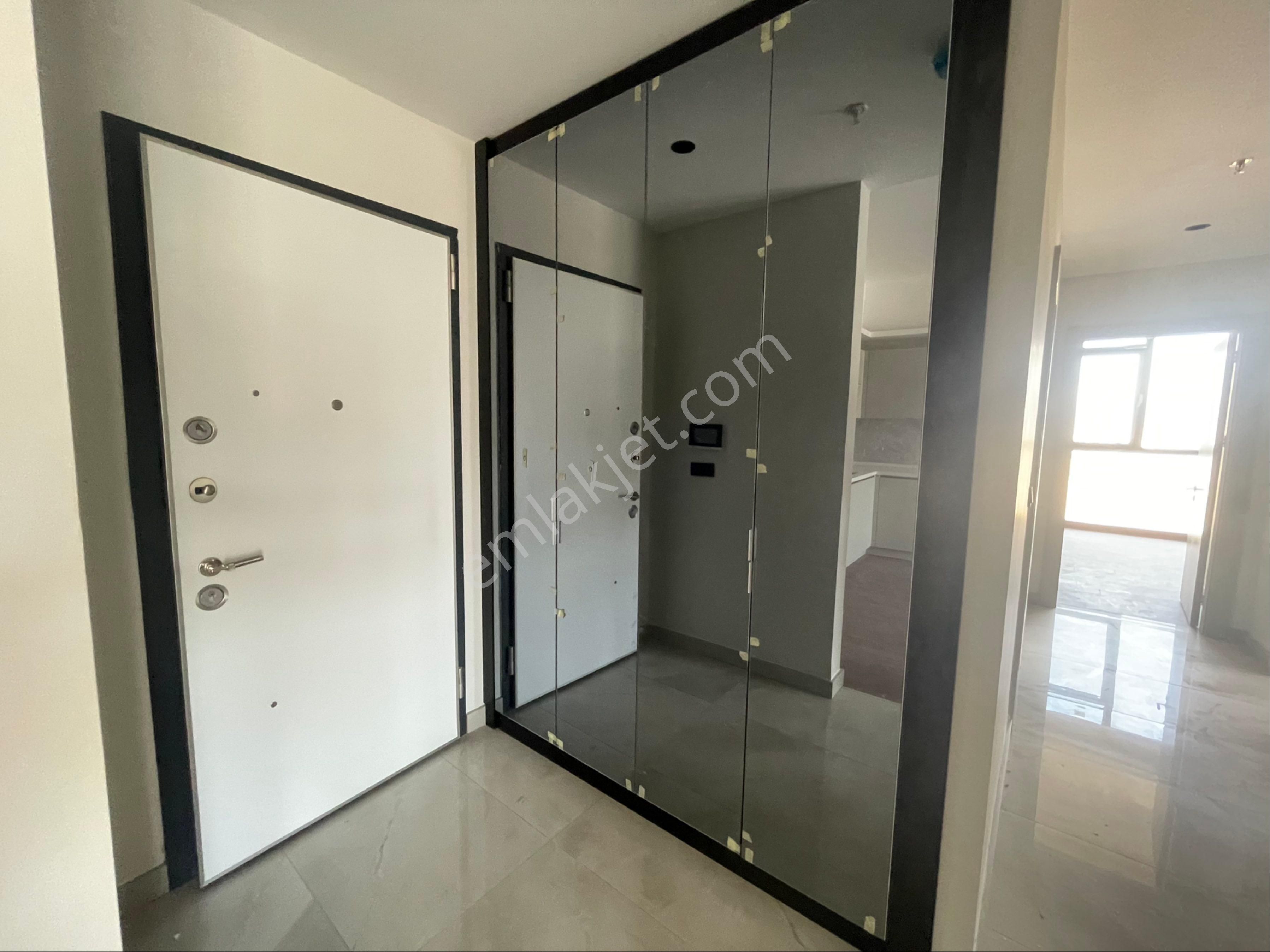 İkon Live 130 M2 Satılık 3+1 Havuz Cephe Daire - Görsel 16