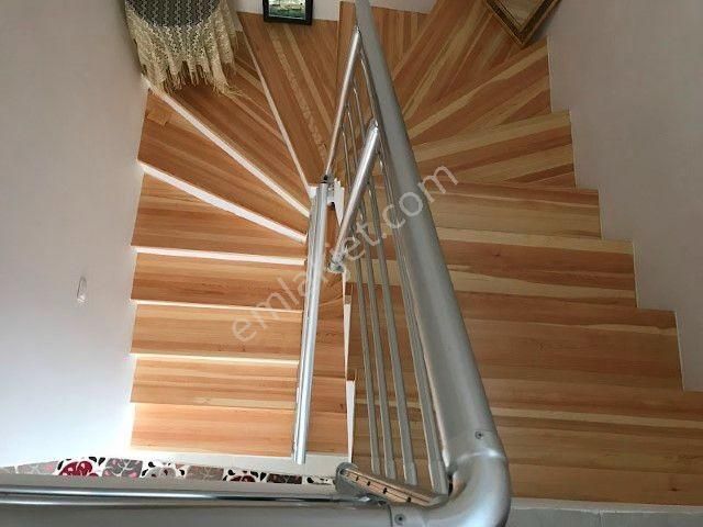 Seferihisar Tepecik Mahallesinde 4+1 Satılık Villa - Görsel 2