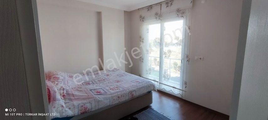 Seferihisar Tepecik Mahallesinde 4+1 Satılık Villa - Görsel 15