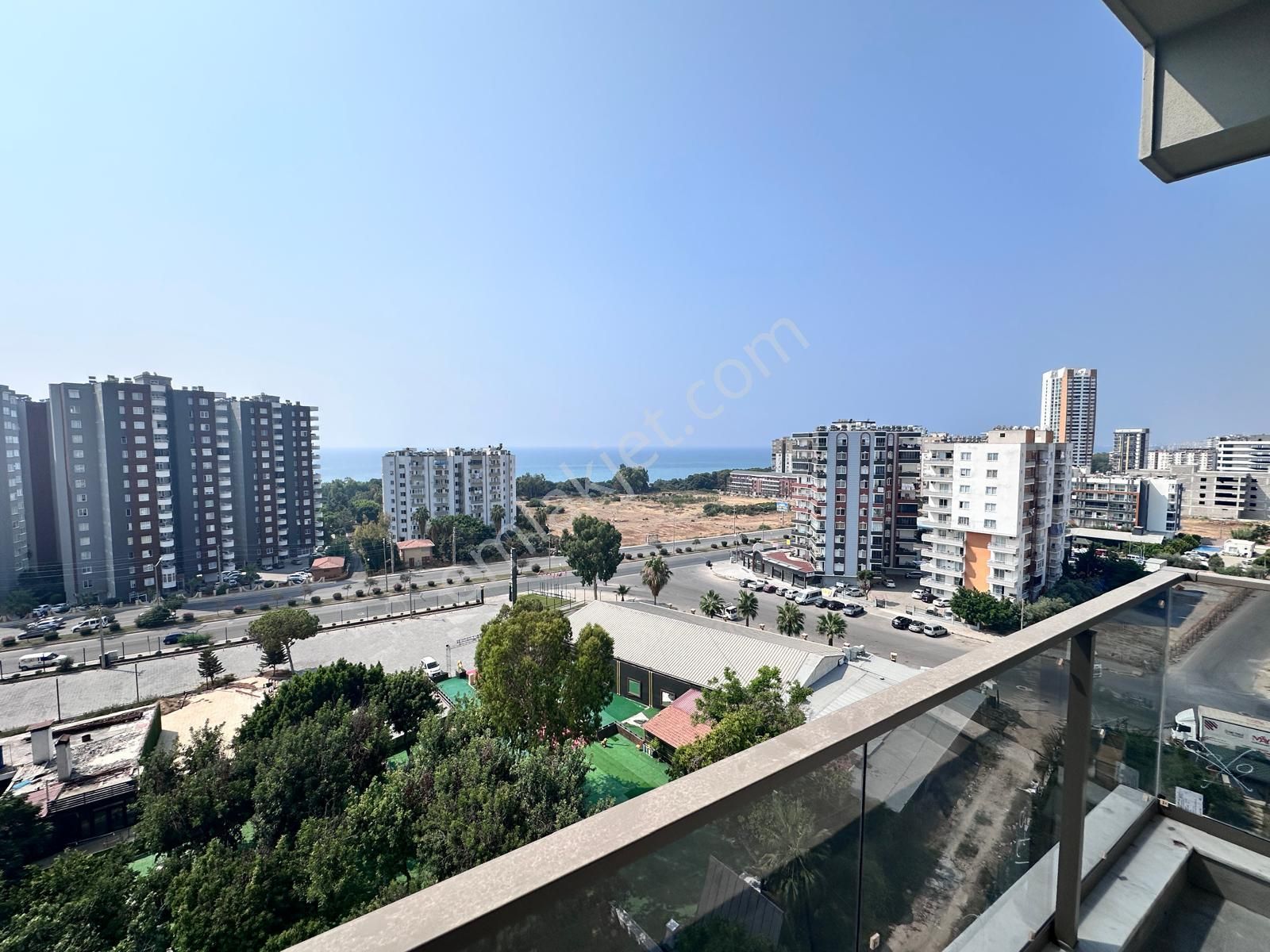 Rw Budur'dan Deniz Manzaralı Gmk'ya Yakın Kiralık Daire
