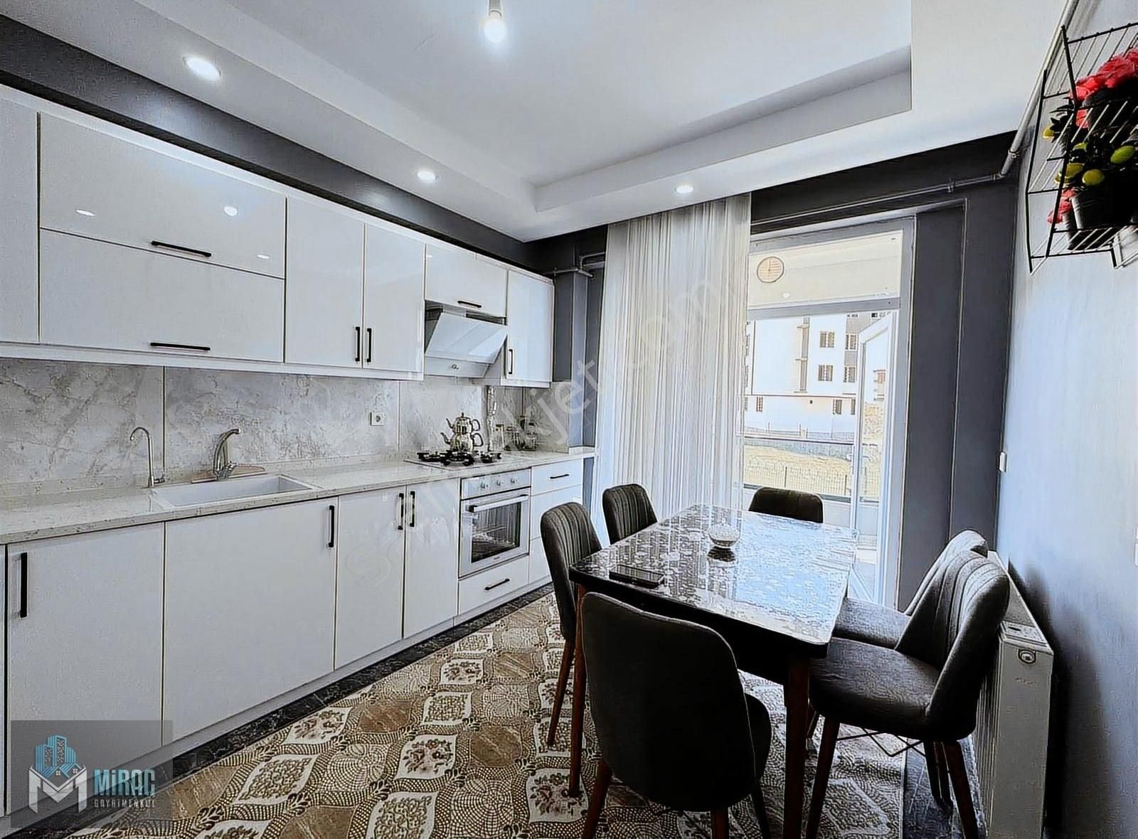 Bayındırlık Mahallesinde Satılık 2+1 Lüx Daire