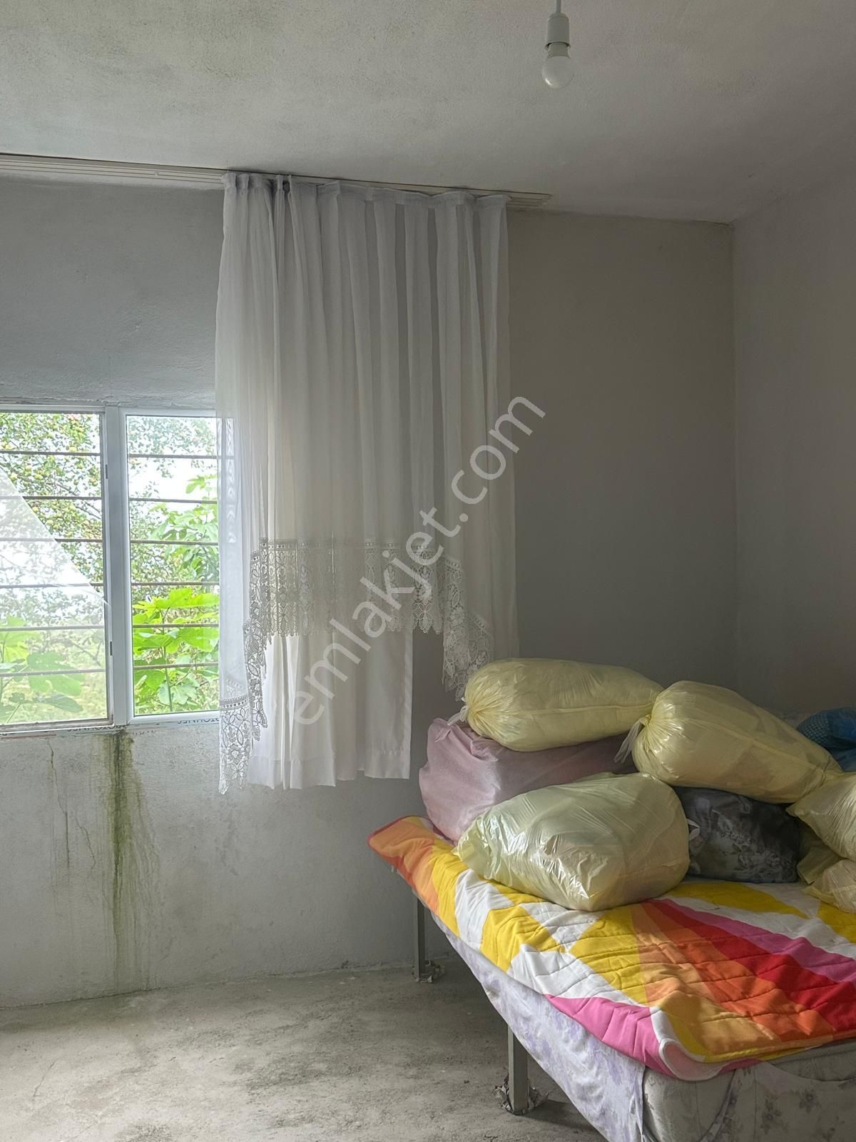 Belen Köyünde Ana Yolun Kenarında Satılık Müstakil Ev - Görsel 7