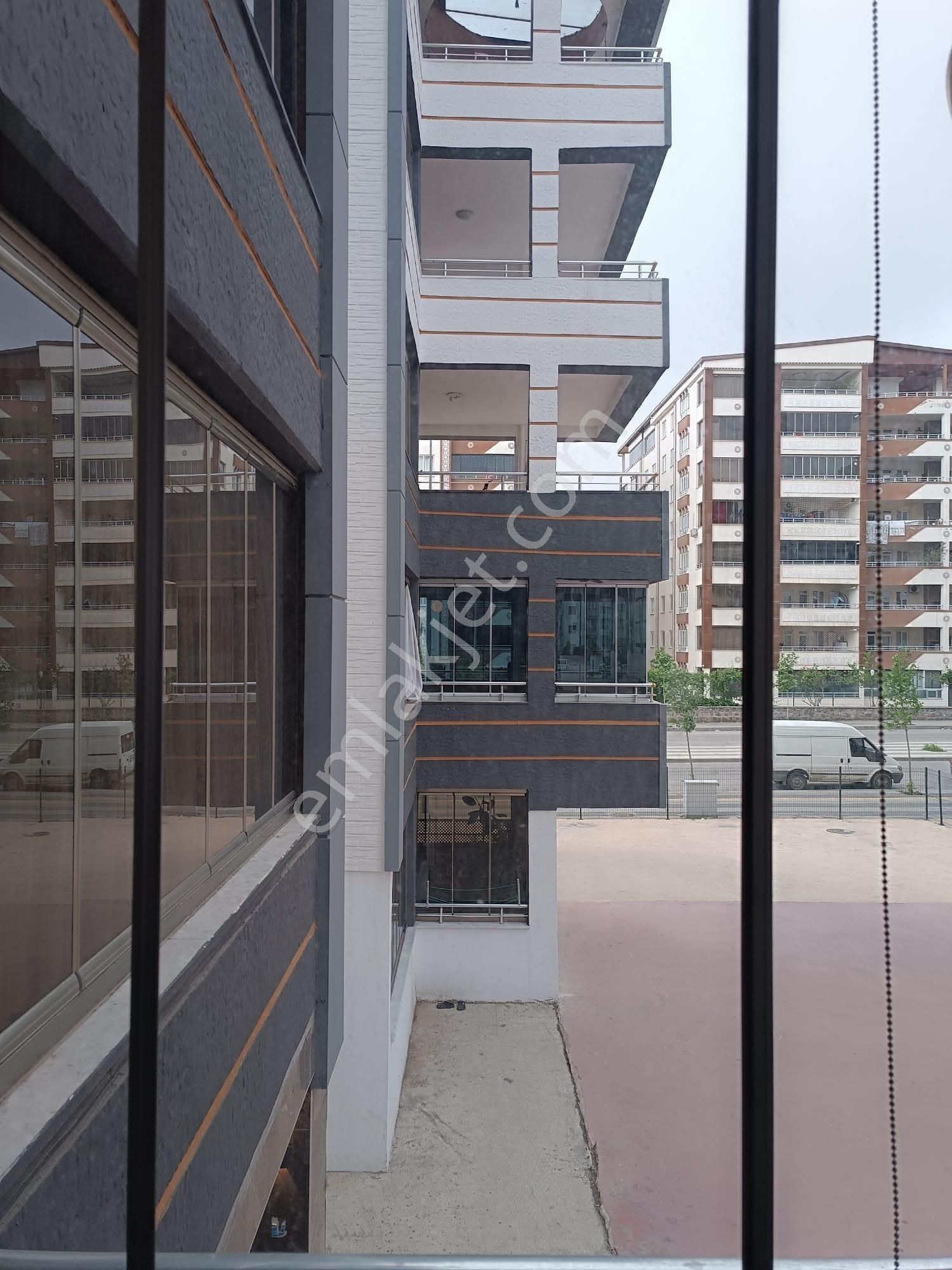İbnisinada Şehir Hastanesi Karşısında Satılık 3,5+1 Daire - Görsel 23
