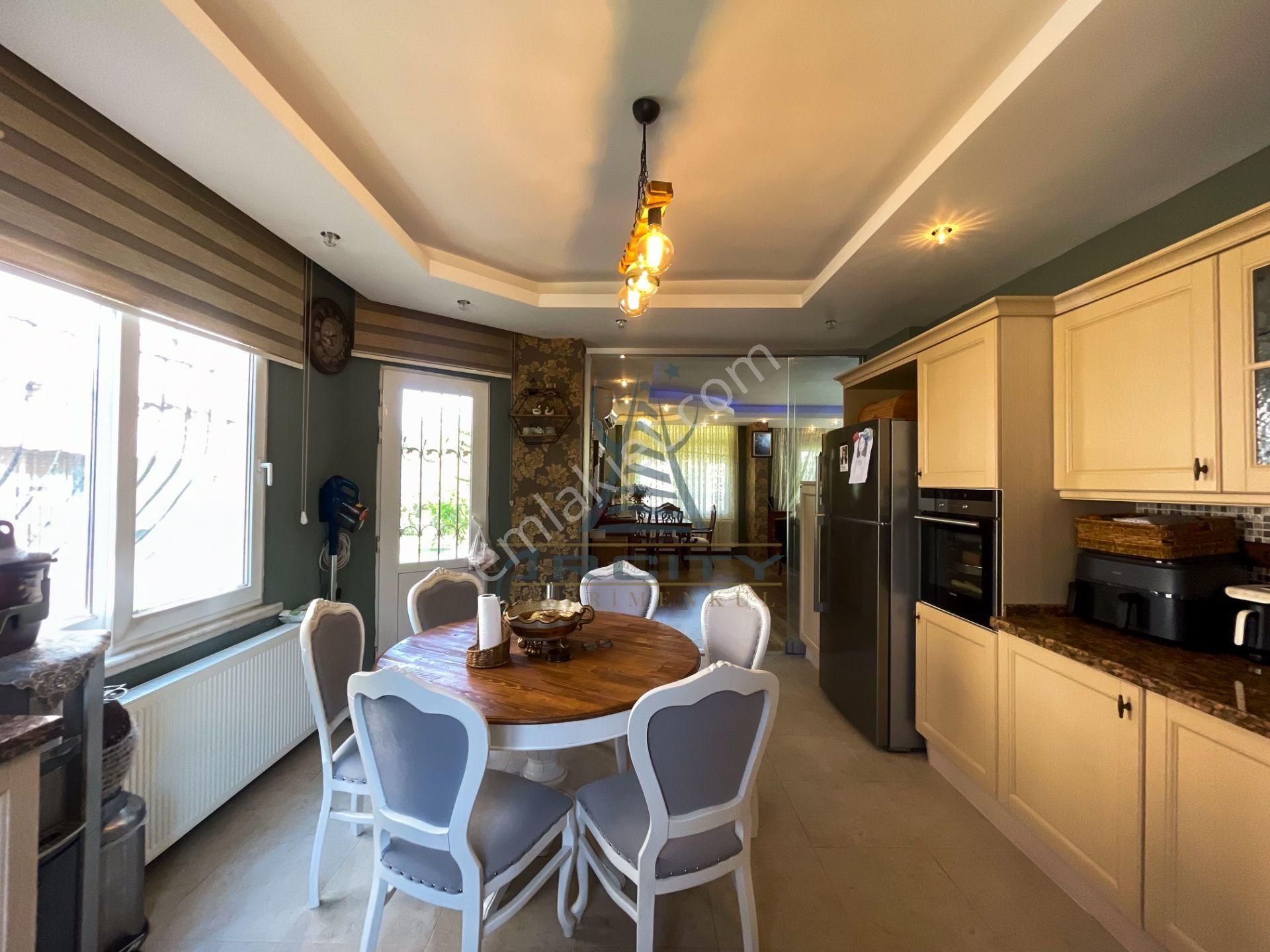 ░_*arcıty*_░den Villa Bölgesi Kuyuluk'ta 5+1 Lüx Site İçi+havuz - Görsel 10