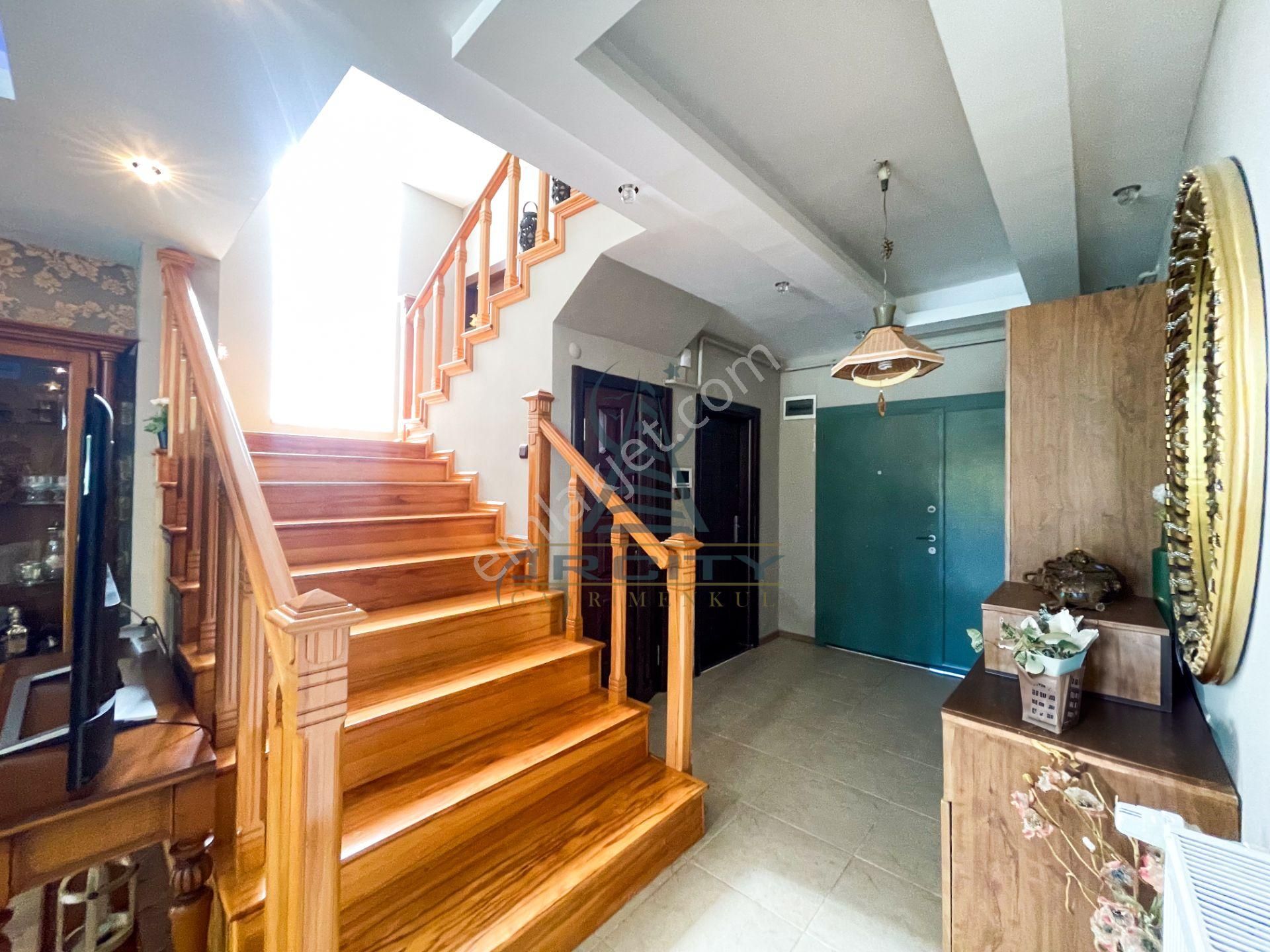 ░_*arcıty*_░den Villa Bölgesi Kuyuluk'ta 5+1 Lüx Site İçi+havuz - Görsel 5