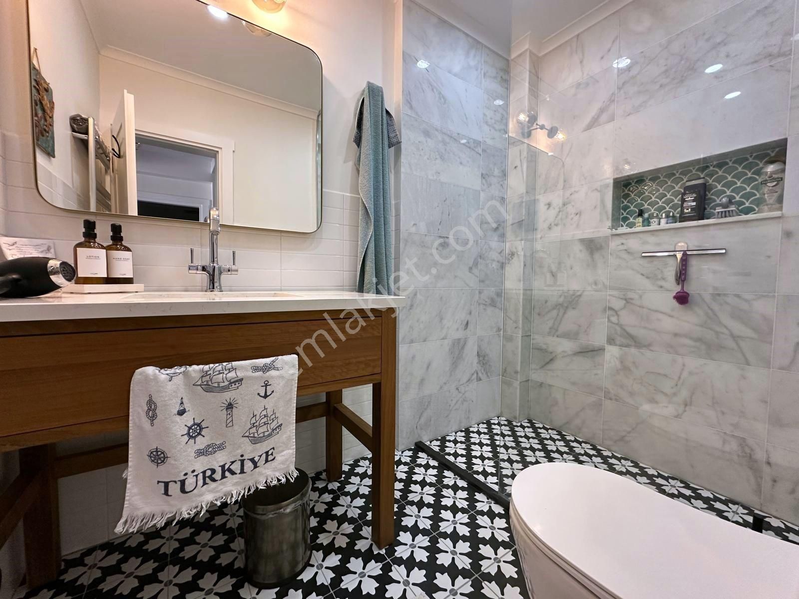 Ovacık'ta Lüks Dizayn Modern Müstakil 4+1 Satılık Villa - Görsel 21