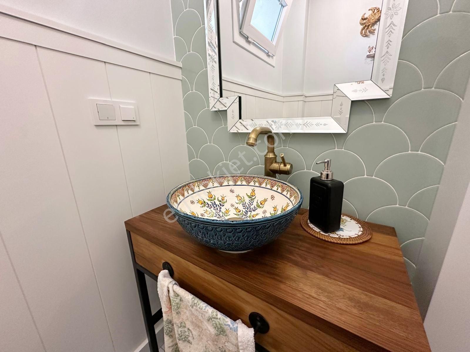 Ovacık'ta Lüks Dizayn Modern Müstakil 4+1 Satılık Villa - Görsel 6