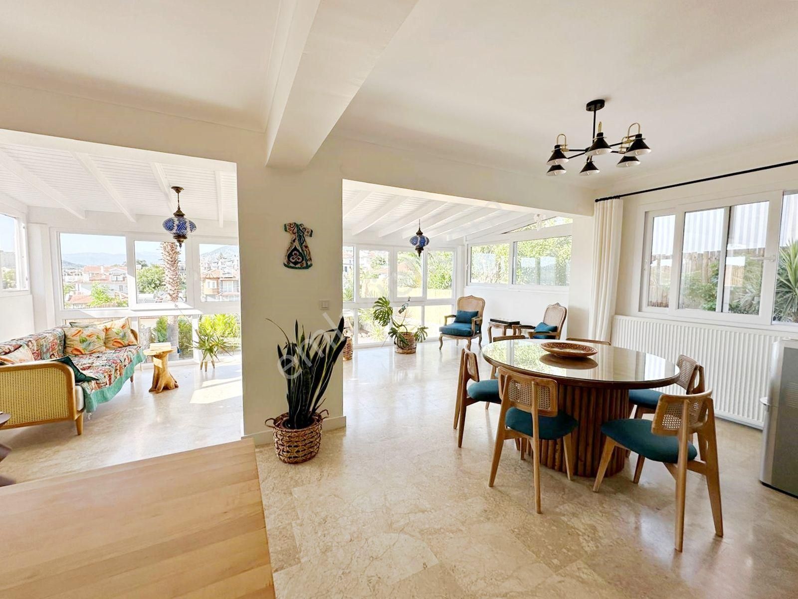 Ovacık'ta Lüks Dizayn Modern Müstakil 4+1 Satılık Villa - Görsel 3