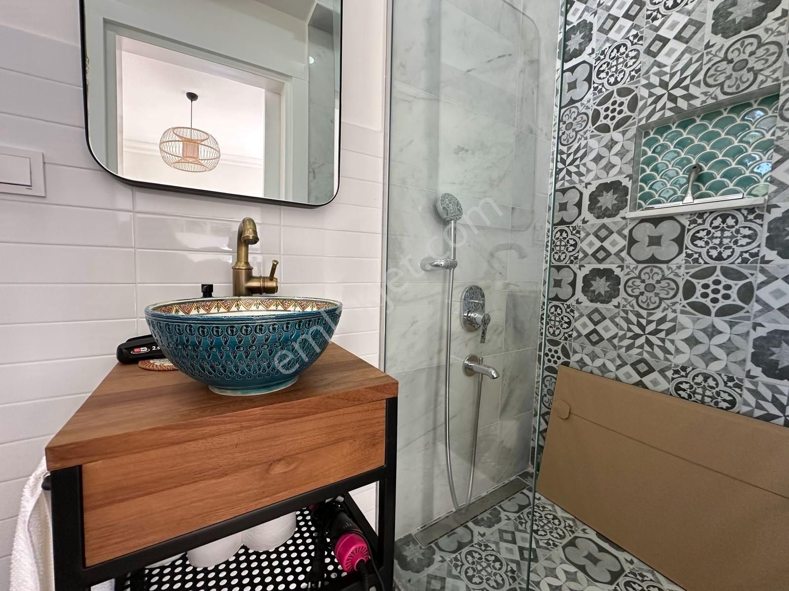 Ovacık'ta Lüks Dizayn Modern Müstakil 4+1 Satılık Villa - Görsel 16