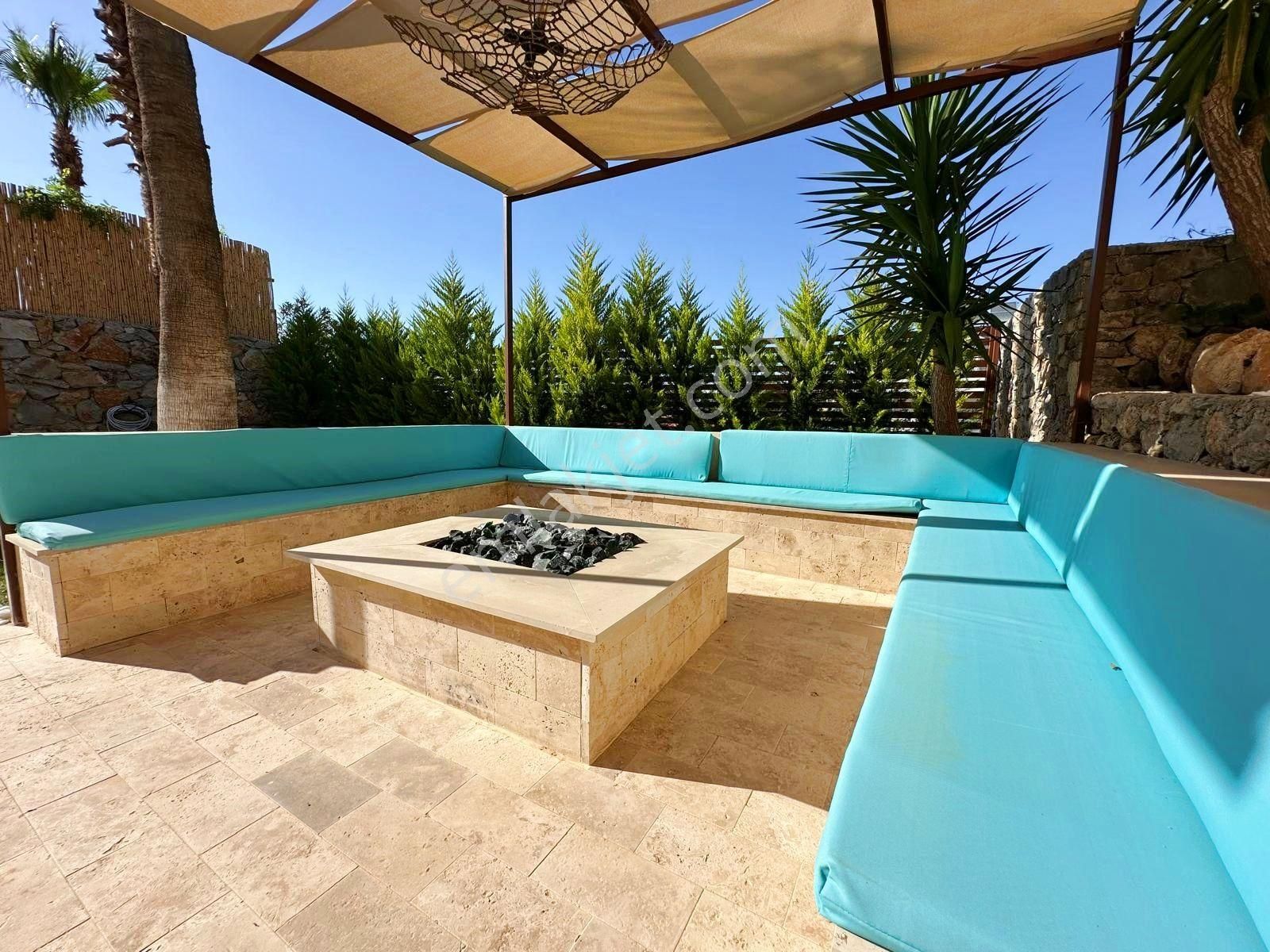 Ovacık'ta Lüks Dizayn Modern Müstakil 4+1 Satılık Villa - Görsel 2