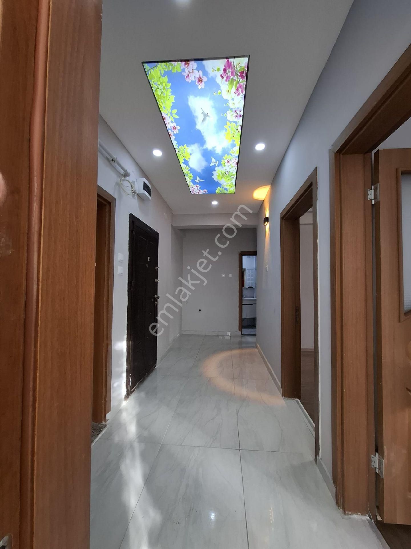 Samsun İlkadım Saitbey Mahallesi'nde İçi Yapılı Masrafsız 2+1 Satılık Daire