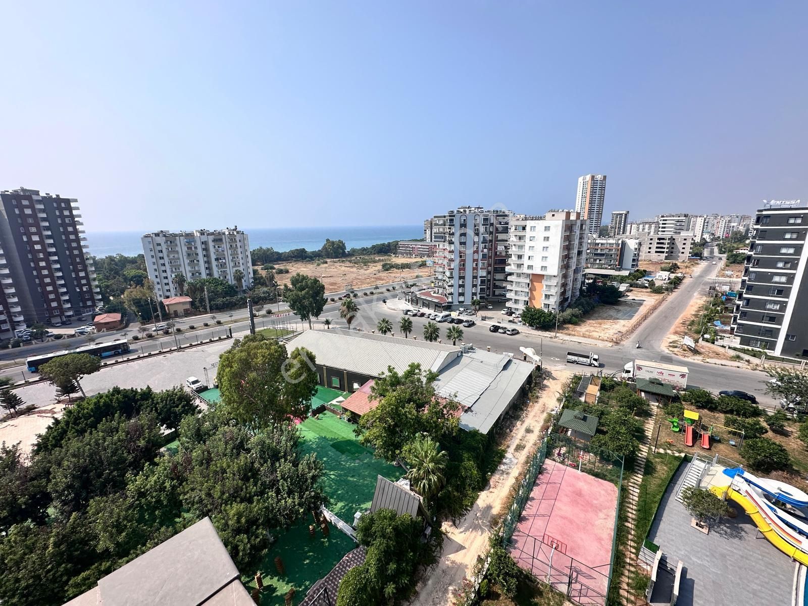Rw Budur'dan Deniz Manzaralı Gmk'ya Yakın Kiralık Daire