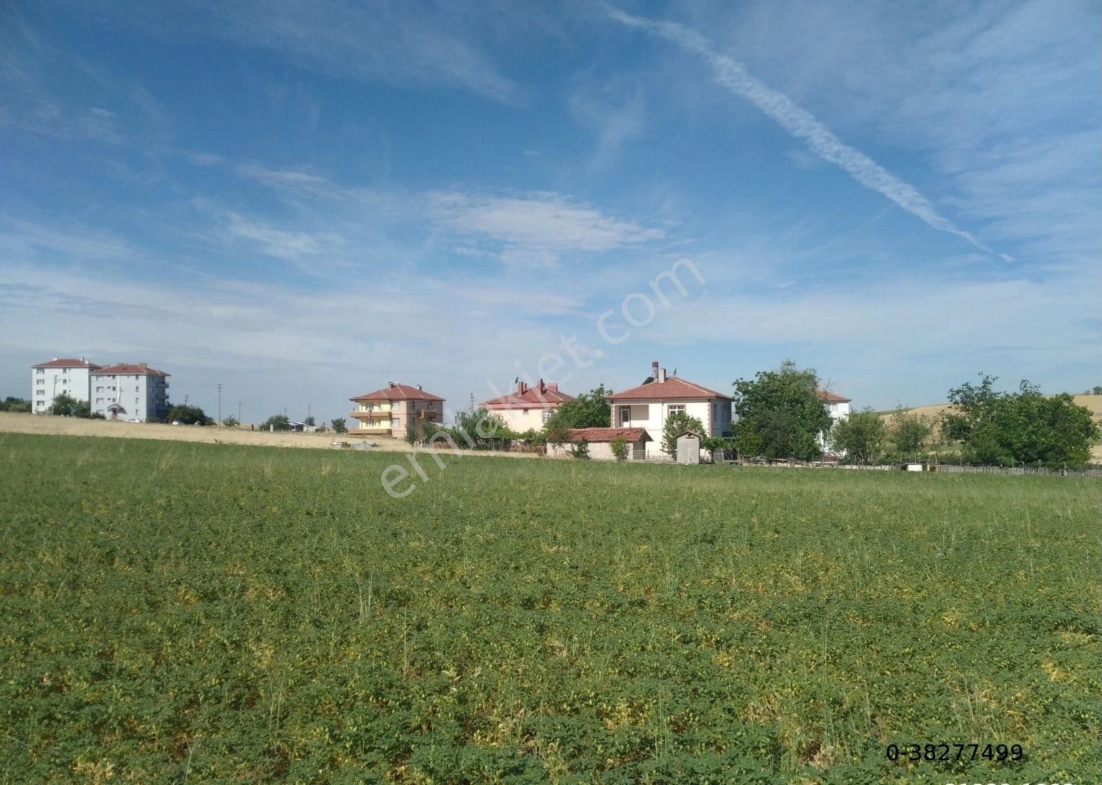 Akyurt İmar Sınırında; İmar Kadastrosu Yapılmış, Güney Cephe, Harika Konumda Satılık Arazi