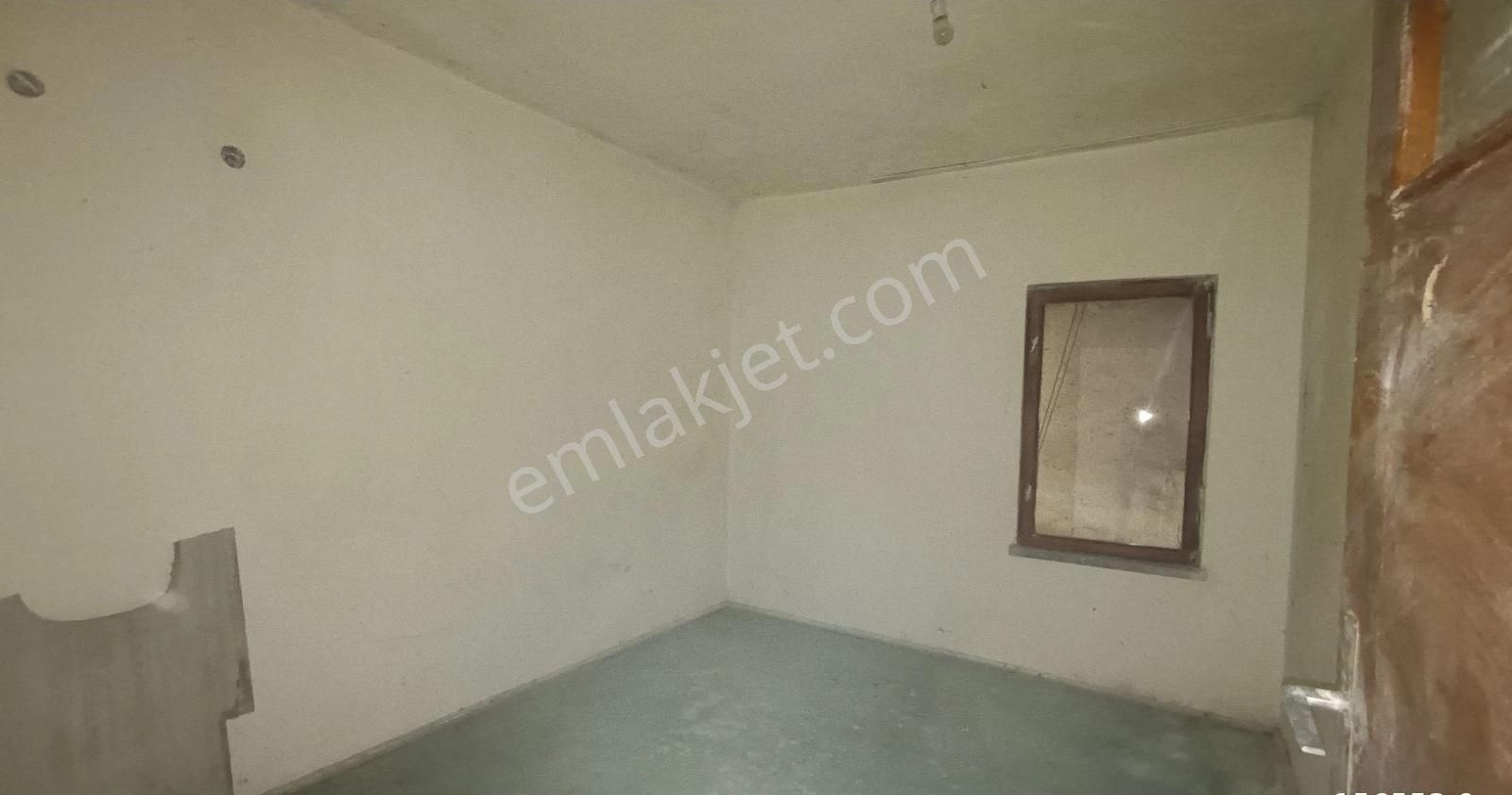 Pusula'dan Acil Satılık K.kazan Merkezde İskanlı 3+1 Kupon Daire