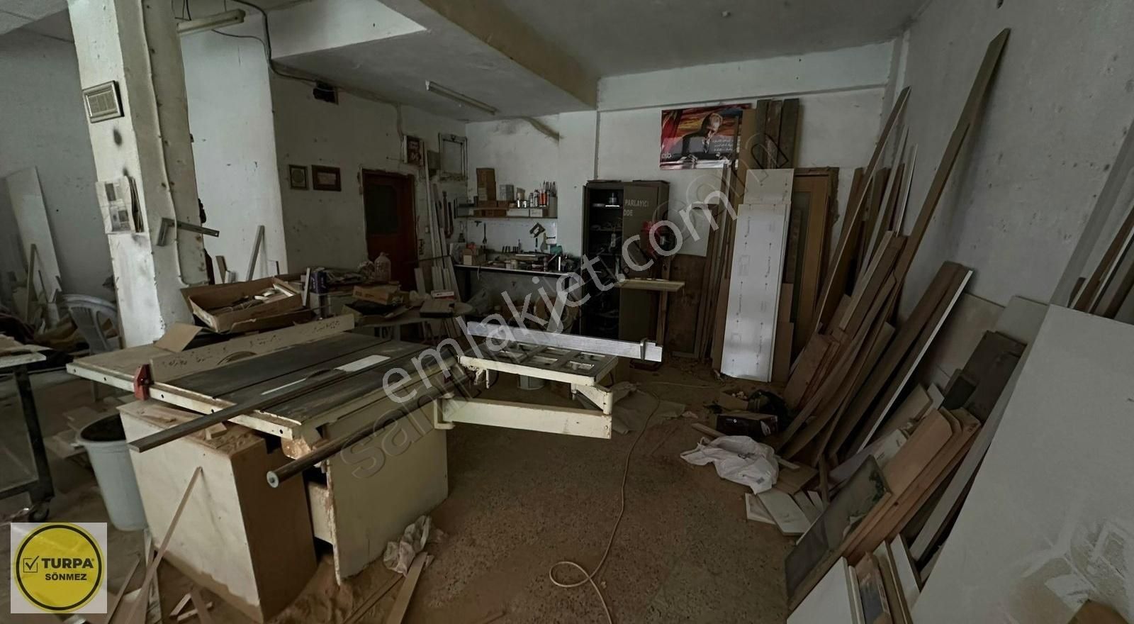 Turpa Sönmezden Karabağlarda Yatırıma Uygun Dükkan - Görsel 2