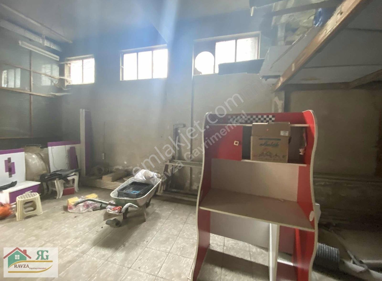 Ravza Yapı Gayrimenkulden 30m2 Satılık Dükkan - Görsel 3