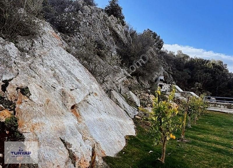 Turyap Çeşme Ildır'da Satılık Malikane Tadında Villa - Görsel 16