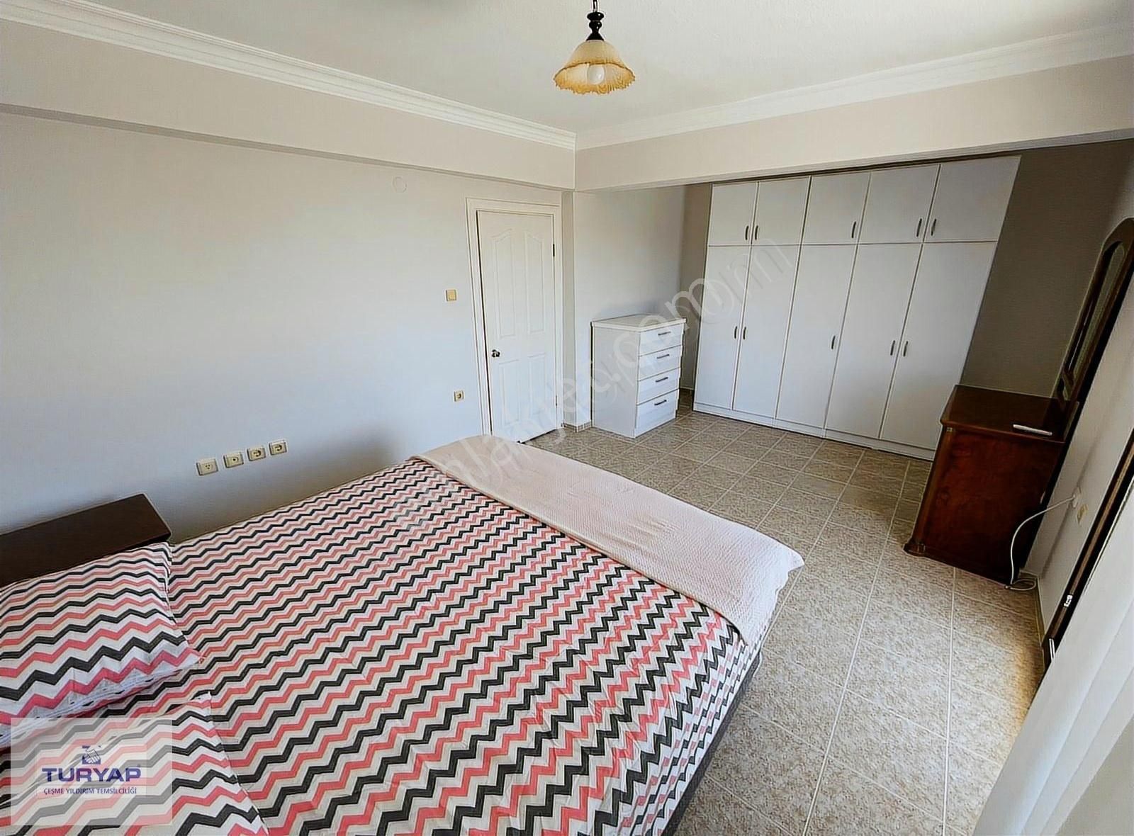 Turyap Çeşme Sakarya Mah. Bilgiç Koleji Yanı Kiralık 3+1 Villa - Görsel 22