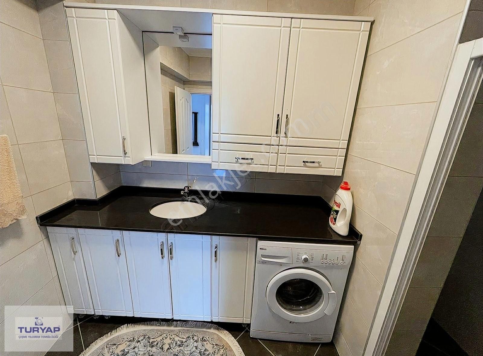 Turyap Çeşme Sakarya Mah. Bilgiç Koleji Yanı Kiralık 3+1 Villa - Görsel 33