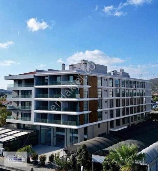 Turyap'tan Çeşme Ilıcada Denize Yakın Satılık Lüks Rezidans