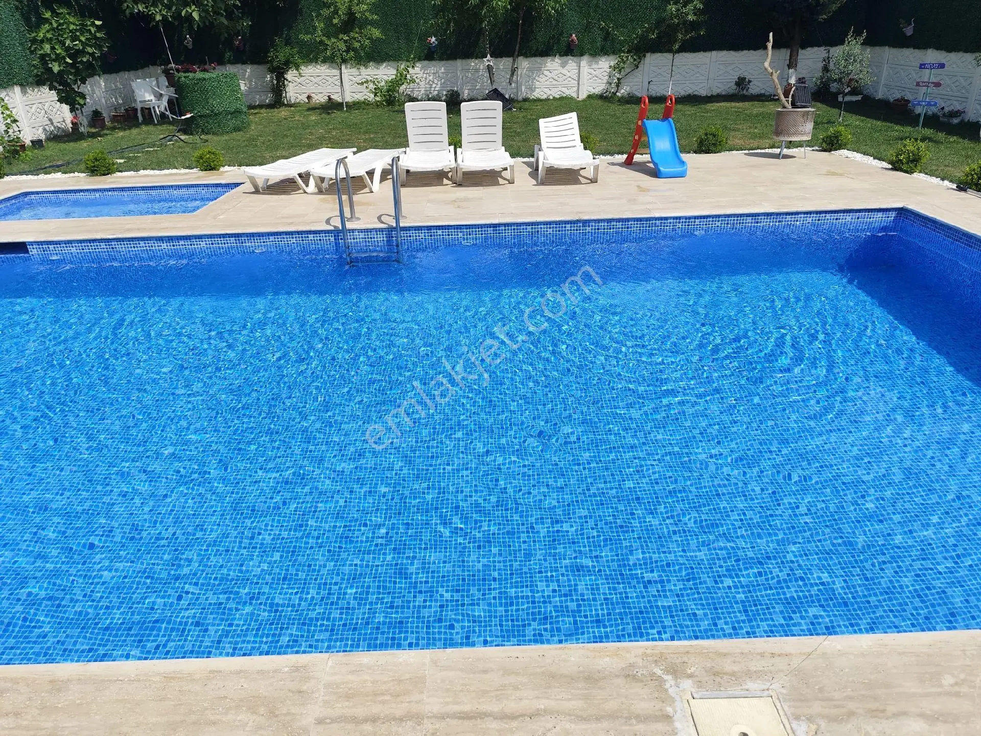 Otomobil Takasllı Havuzlu Meyve Bahçeli Muhteşem Villa - Görsel 13