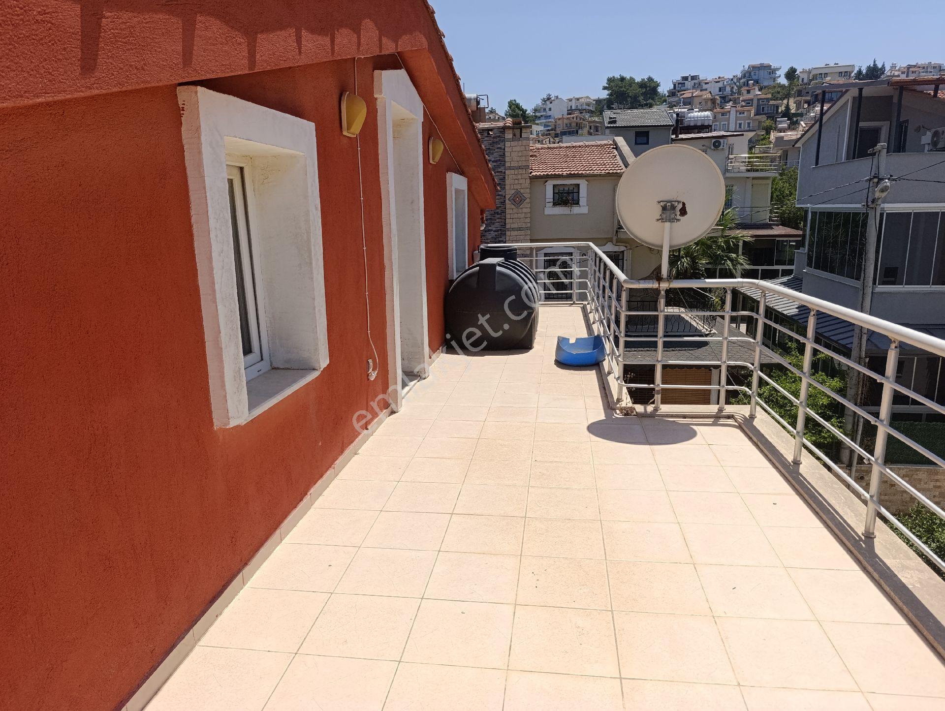 Kuşadası Karaovada Site İçi Yüzme Havuzlu 5+1 Satılık Villa - Görsel 8