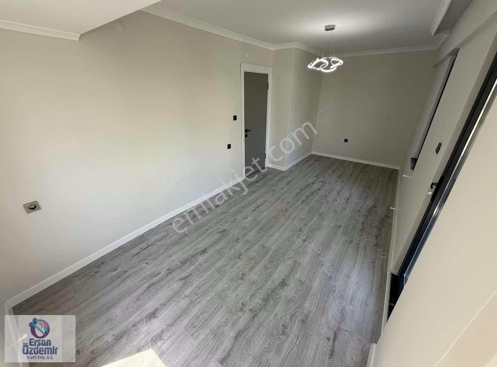 Ersan Özdemir İnşaattan Akçay'da Daire Fiyatına 4+1 Müstakil Ev - Görsel 29