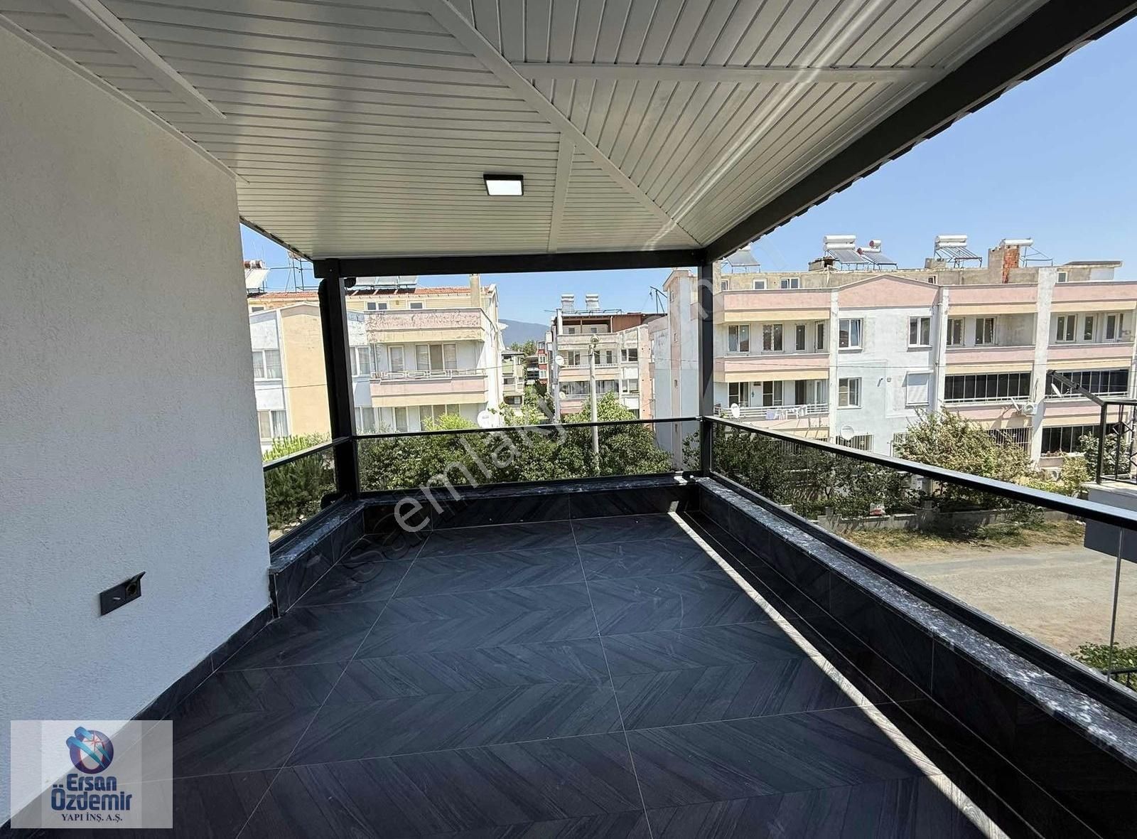 Ersan Özdemir İnşaattan Akçay'da Daire Fiyatına 4+1 Müstakil Ev - Görsel 9