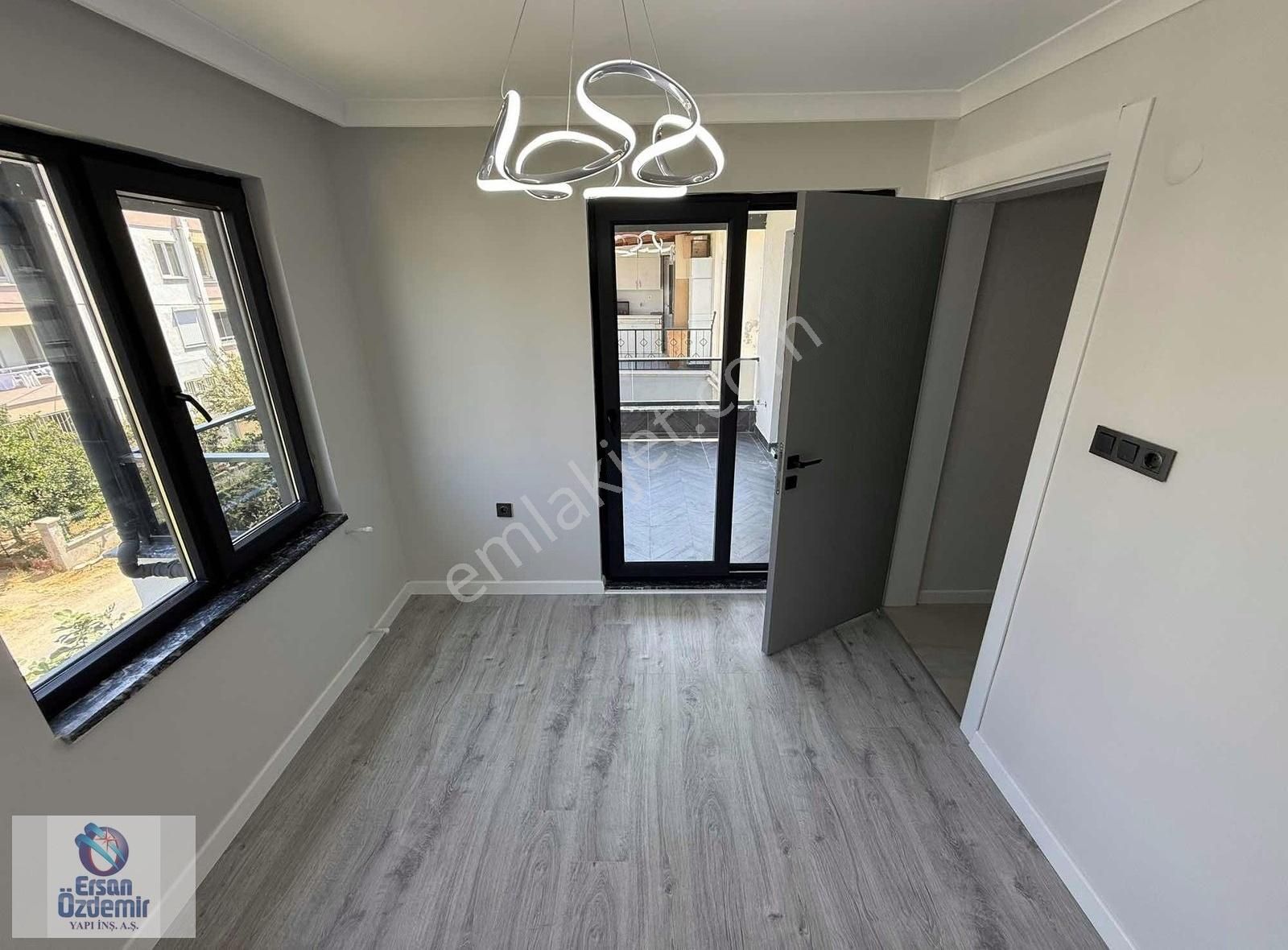 Ersan Özdemir İnşaattan Akçay'da Daire Fiyatına 4+1 Müstakil Ev - Görsel 18