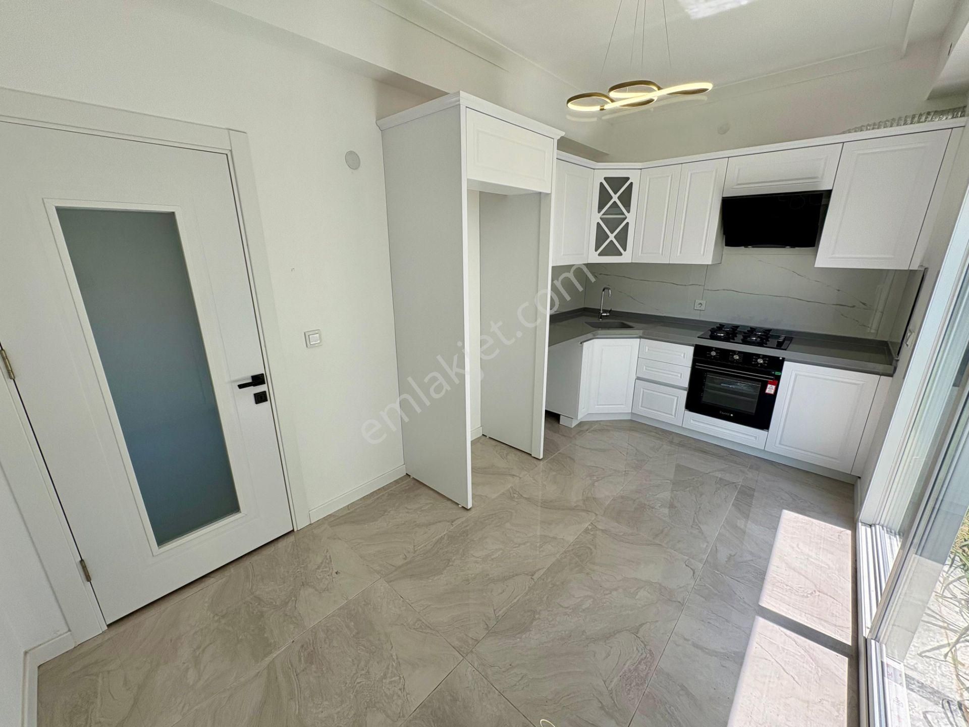 Akçay Sezgin Emlaktan Gürede Doğa İle İç İçe Triplex Kelepir Villa - Görsel 8