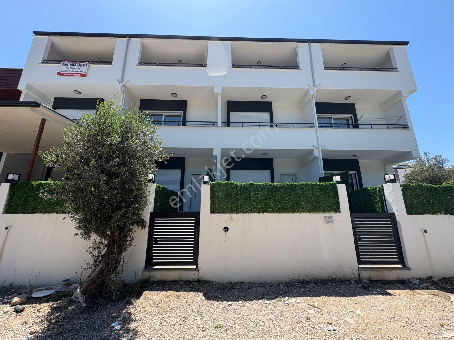 Akçay Sezgin Emlaktan Gürede Doğa İle İç İçe Triplex Kelepir Villa - Görsel 13